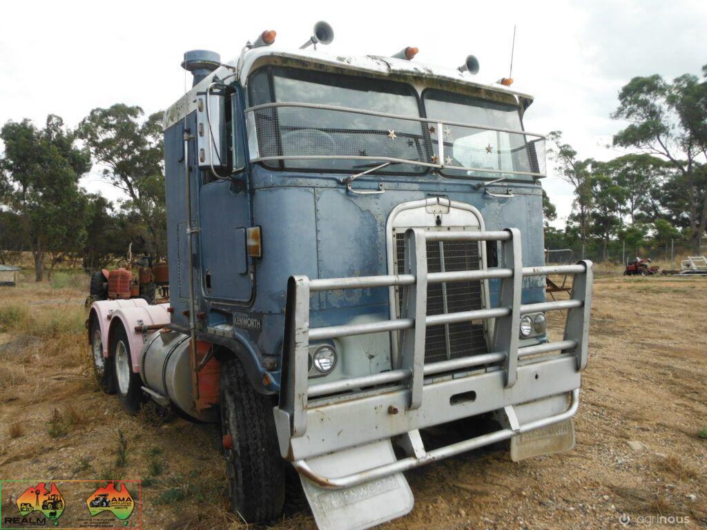 1975 Kenworth K125 Prime Mover - photo 2