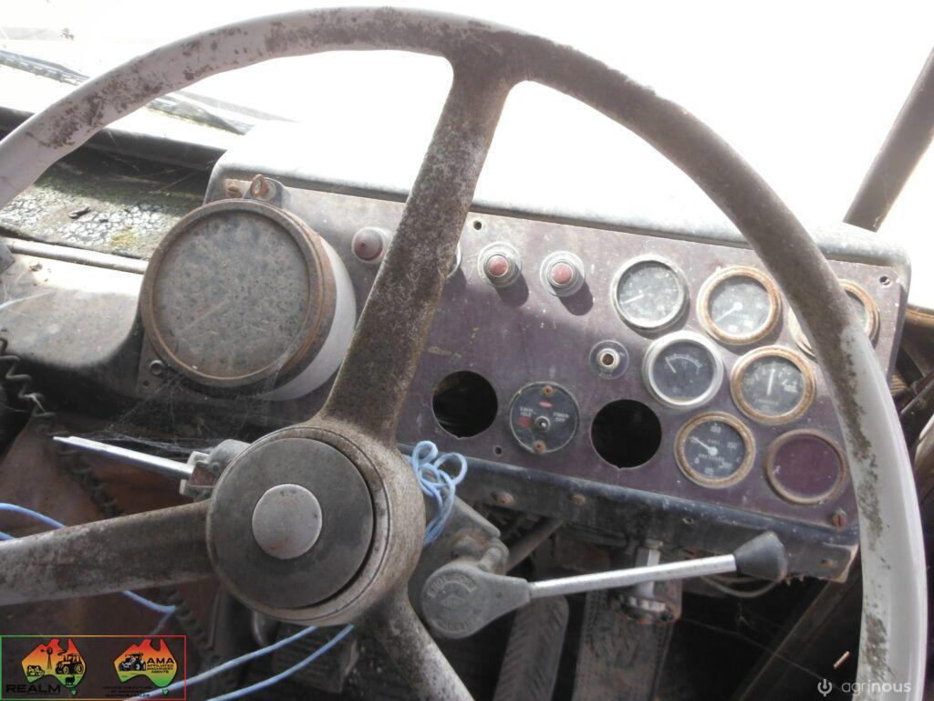 1975 Kenworth K125 Prime Mover - photo 15