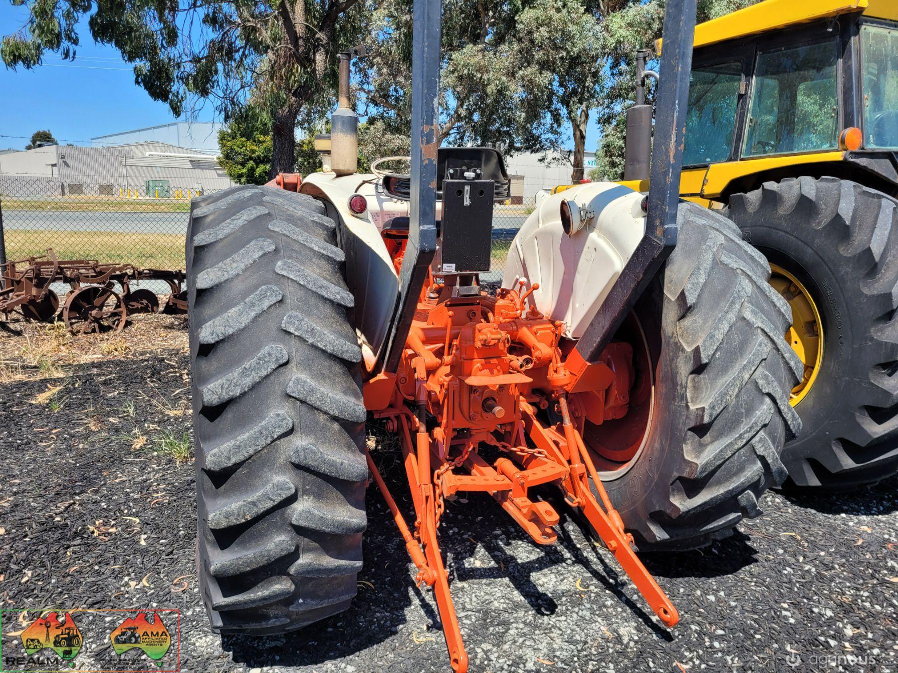 David Brown 1200 - FEL 2WD Tractor - photo 10