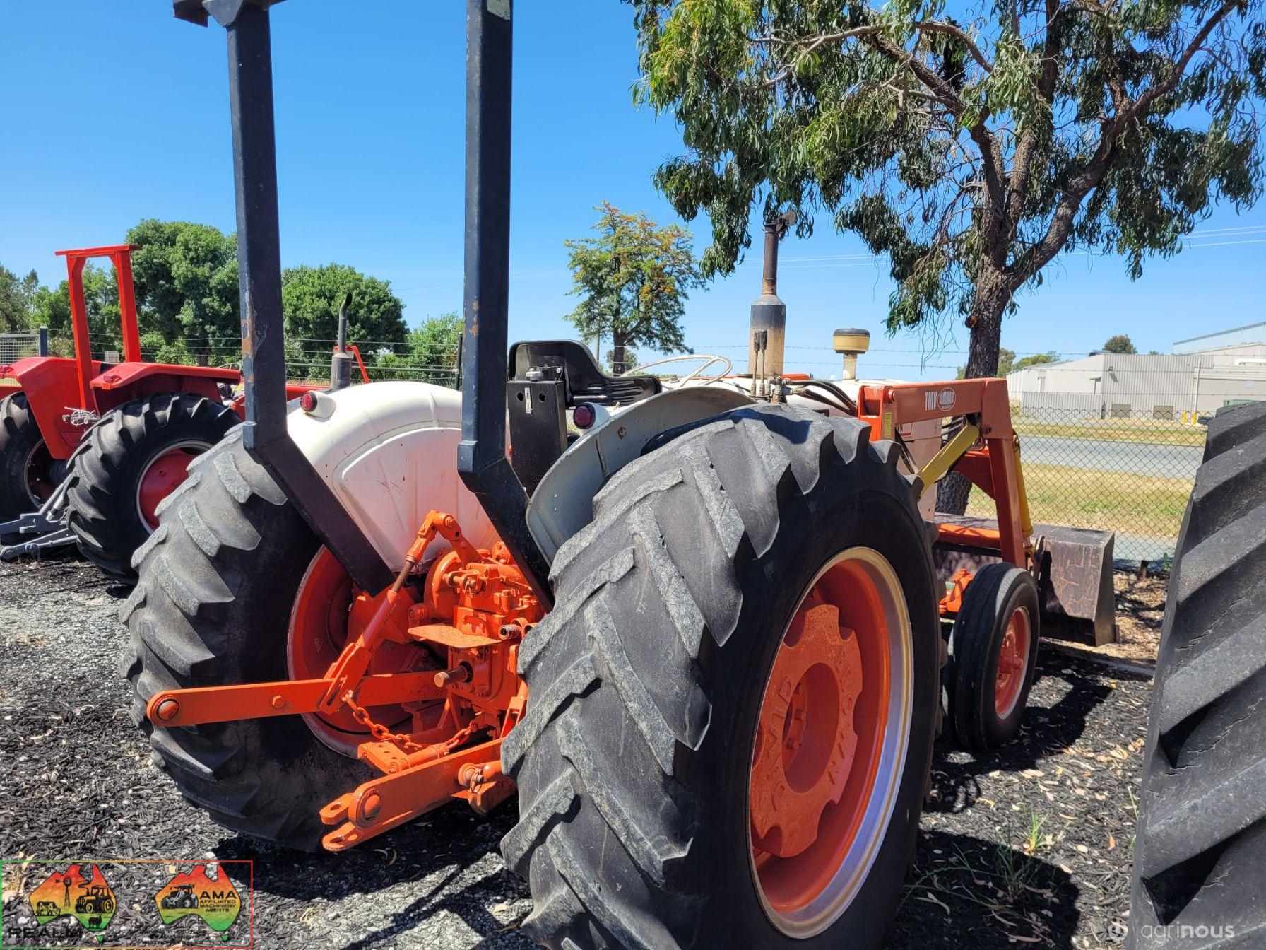 David Brown 1200 - FEL 2WD Tractor - photo 2