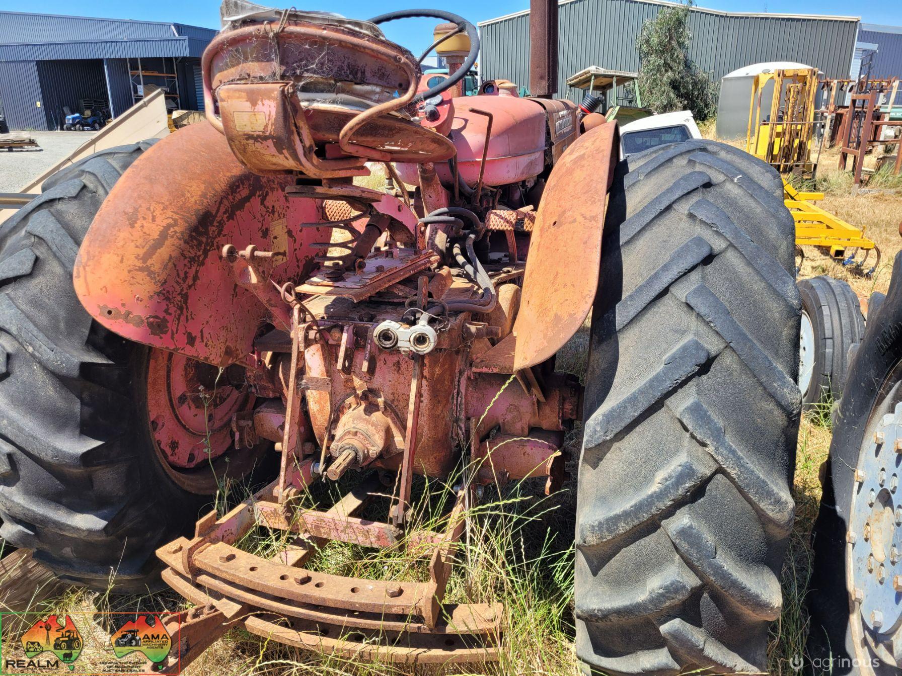 McCormick International W6 / AW-7 Diesel 2WD Tractor - photo 6