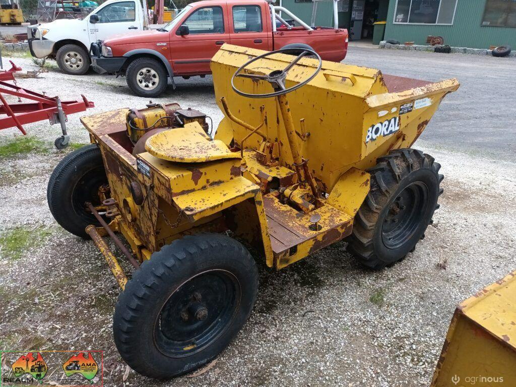 Ex-Boral Concrete Dumper - photo 4