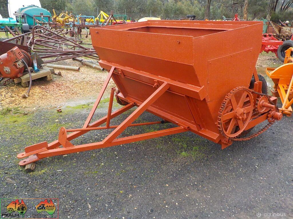 Towable Muck Spreader