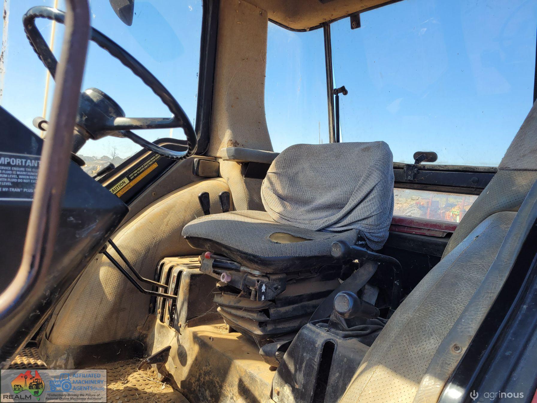 1993 Case IH 895 2WD Tractor - photo 8