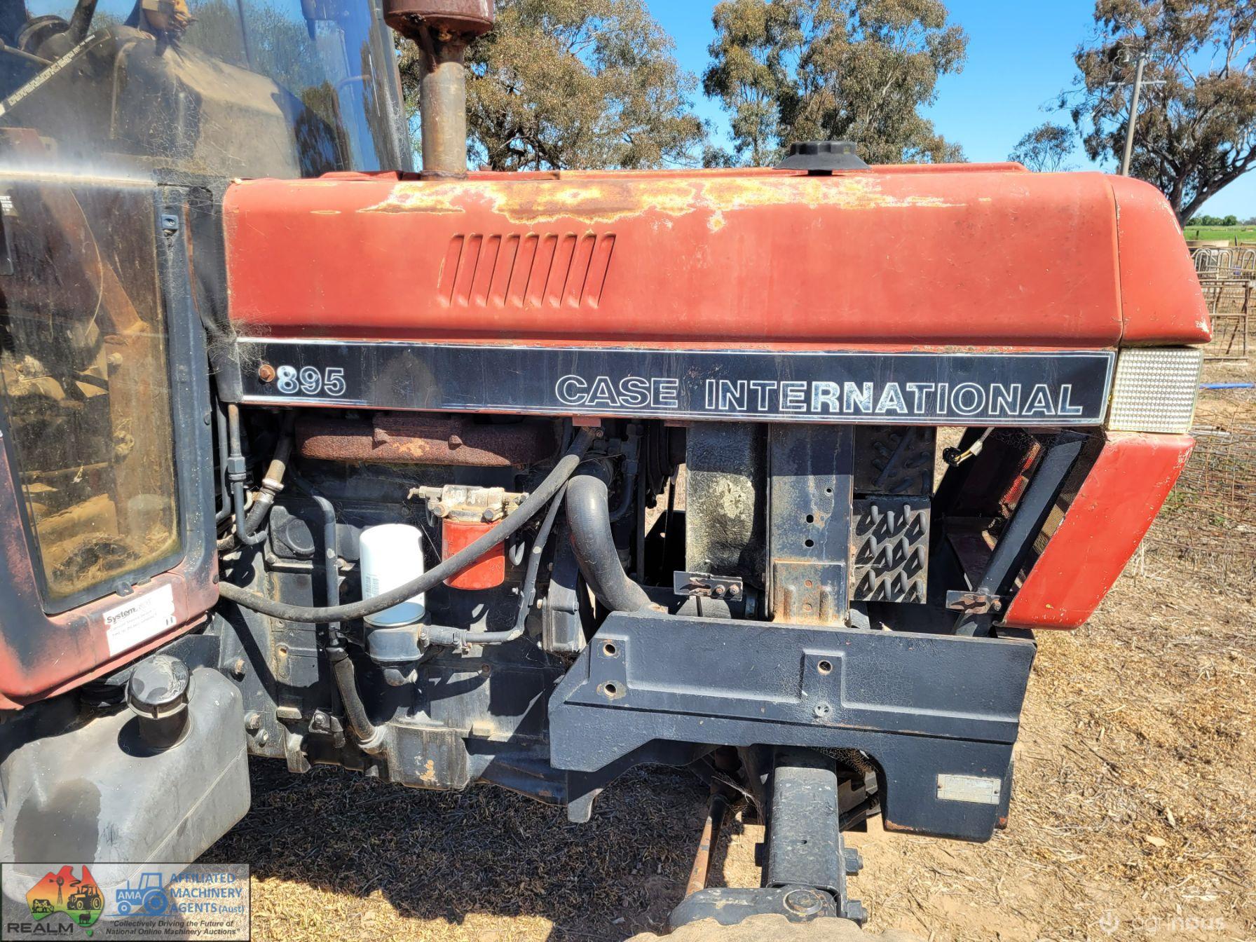 1993 Case IH 895 2WD Tractor - photo 4