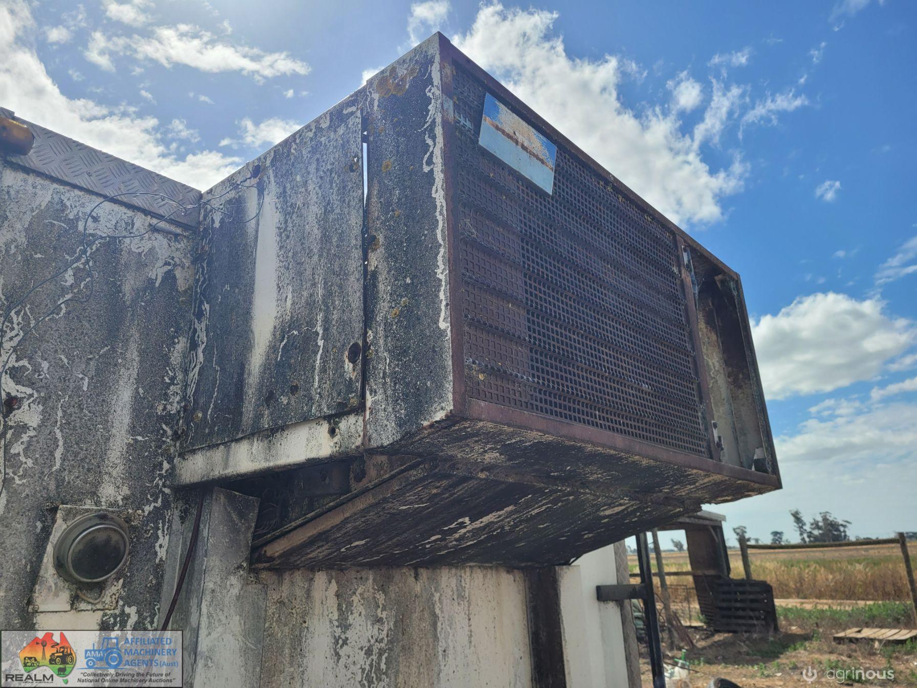 Refrigerated Truck Body - photo 12