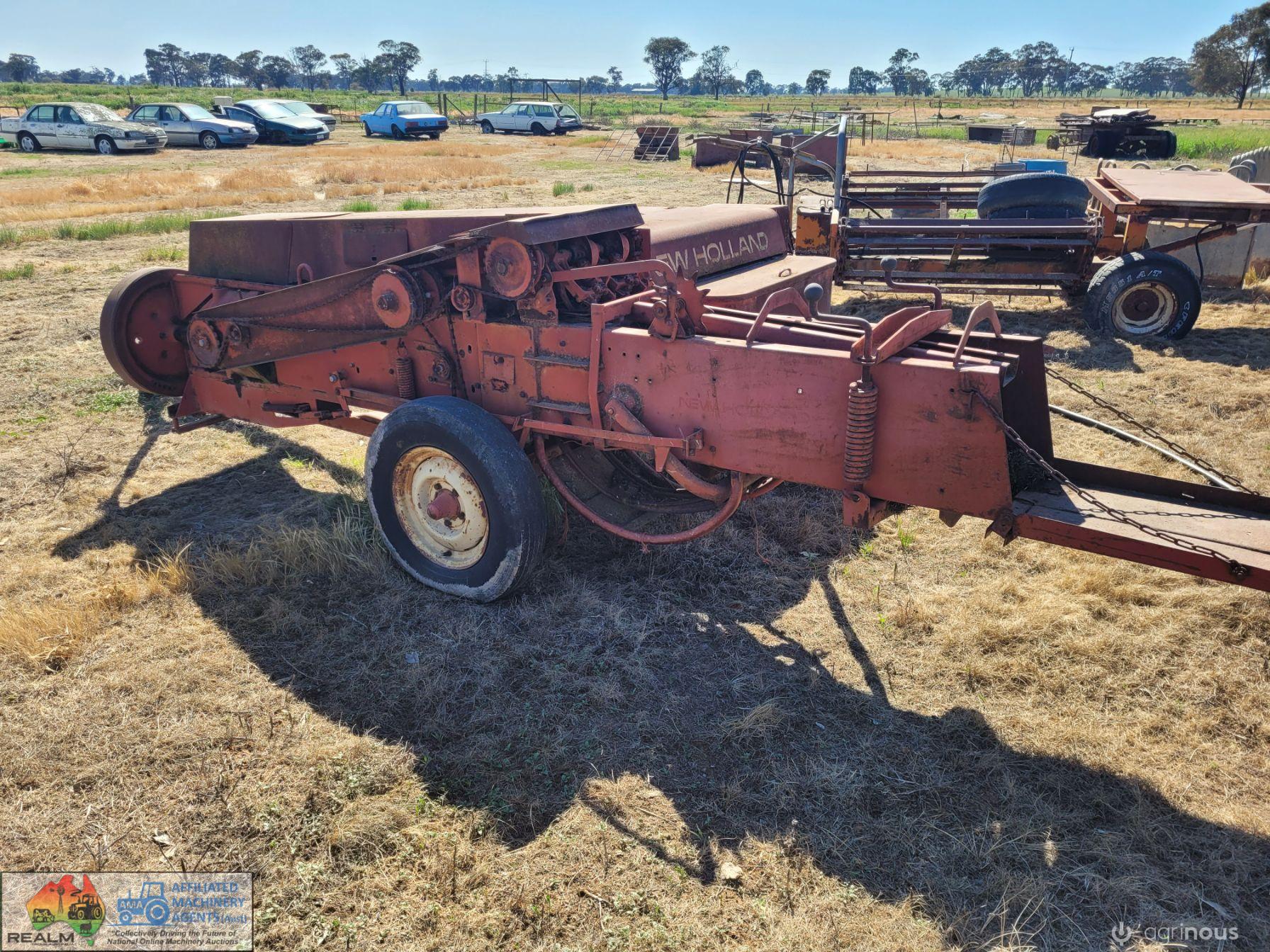 New Holland 275 Baler - photo 2