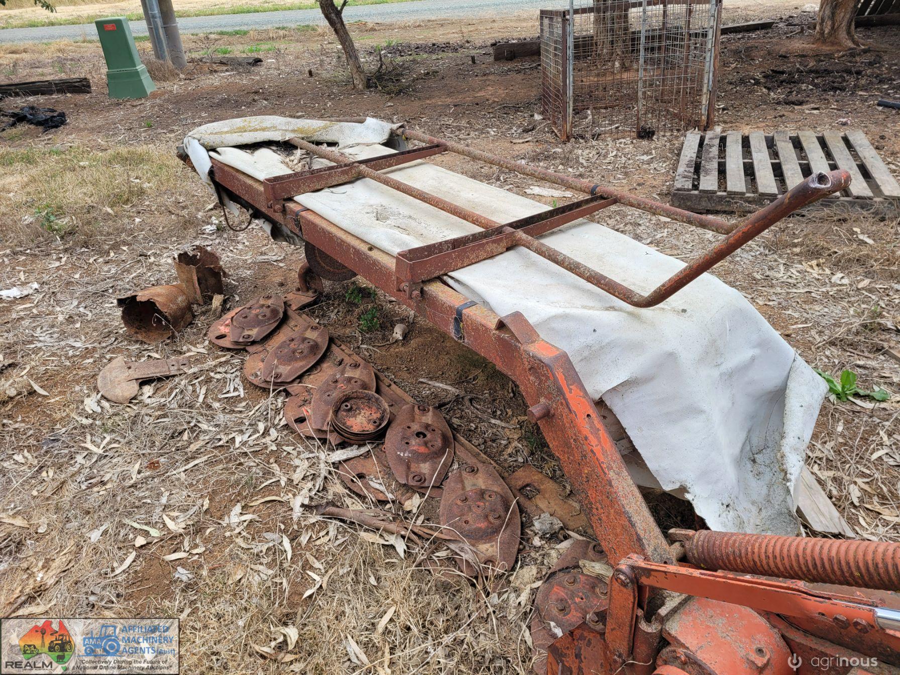 Kuhn GMD-600 Mower 2.4m Cut - photo 2