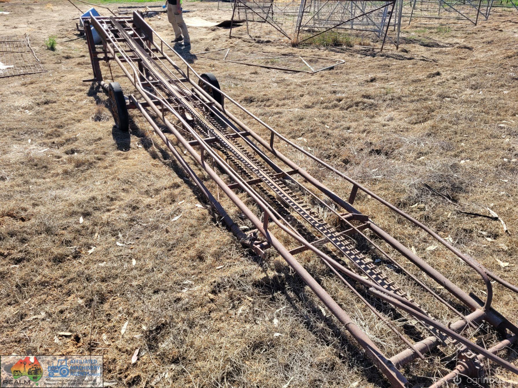Hay Stack Elevator with Cast Wheels
