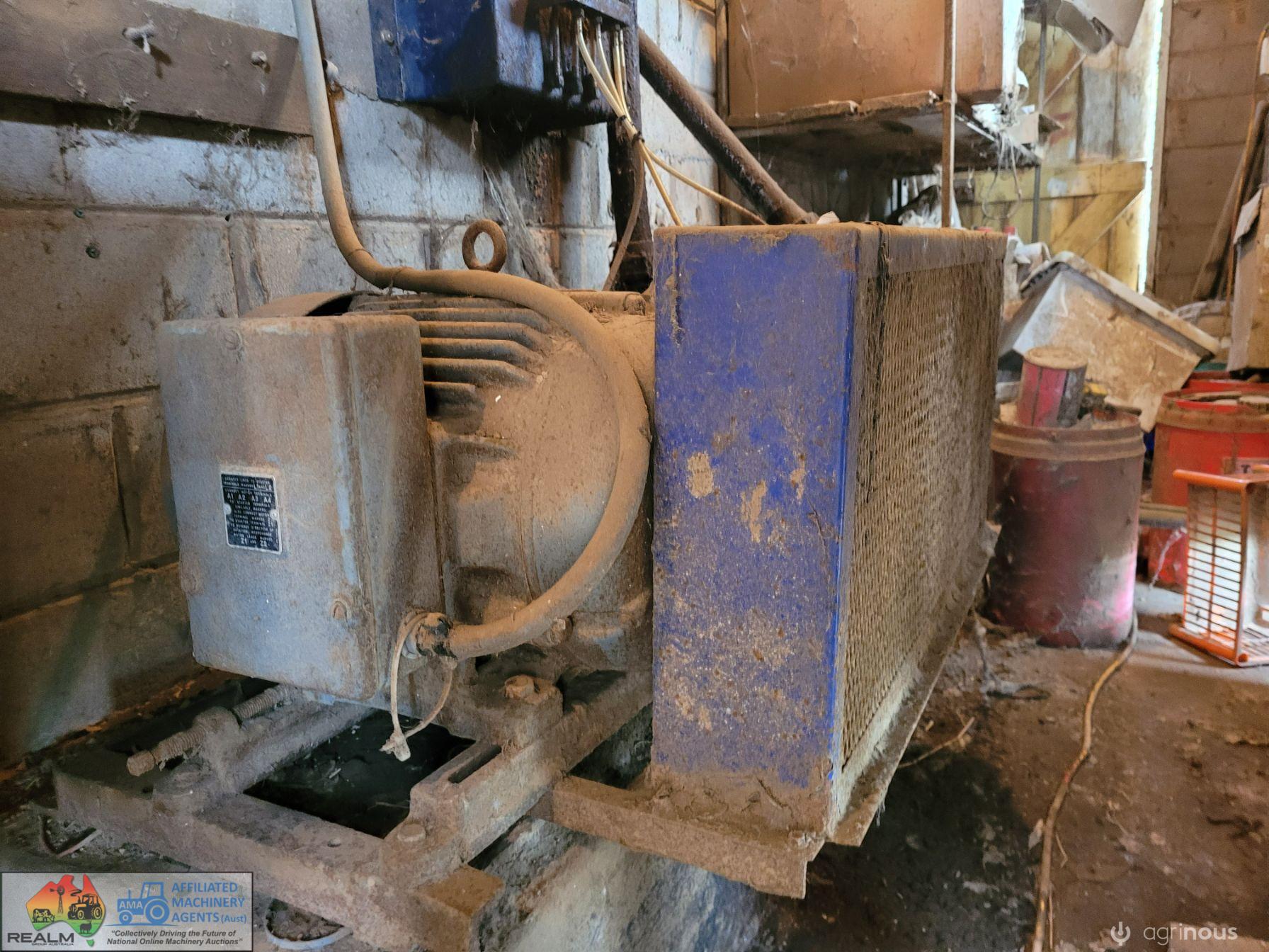 16 Unit Swing-Over Dairy Equipment - photo 17