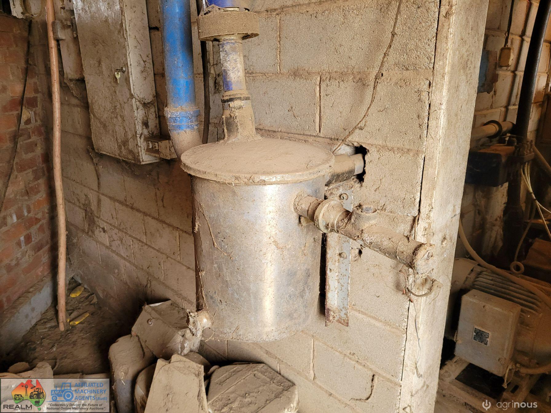 16 Unit Swing-Over Dairy Equipment - photo 19
