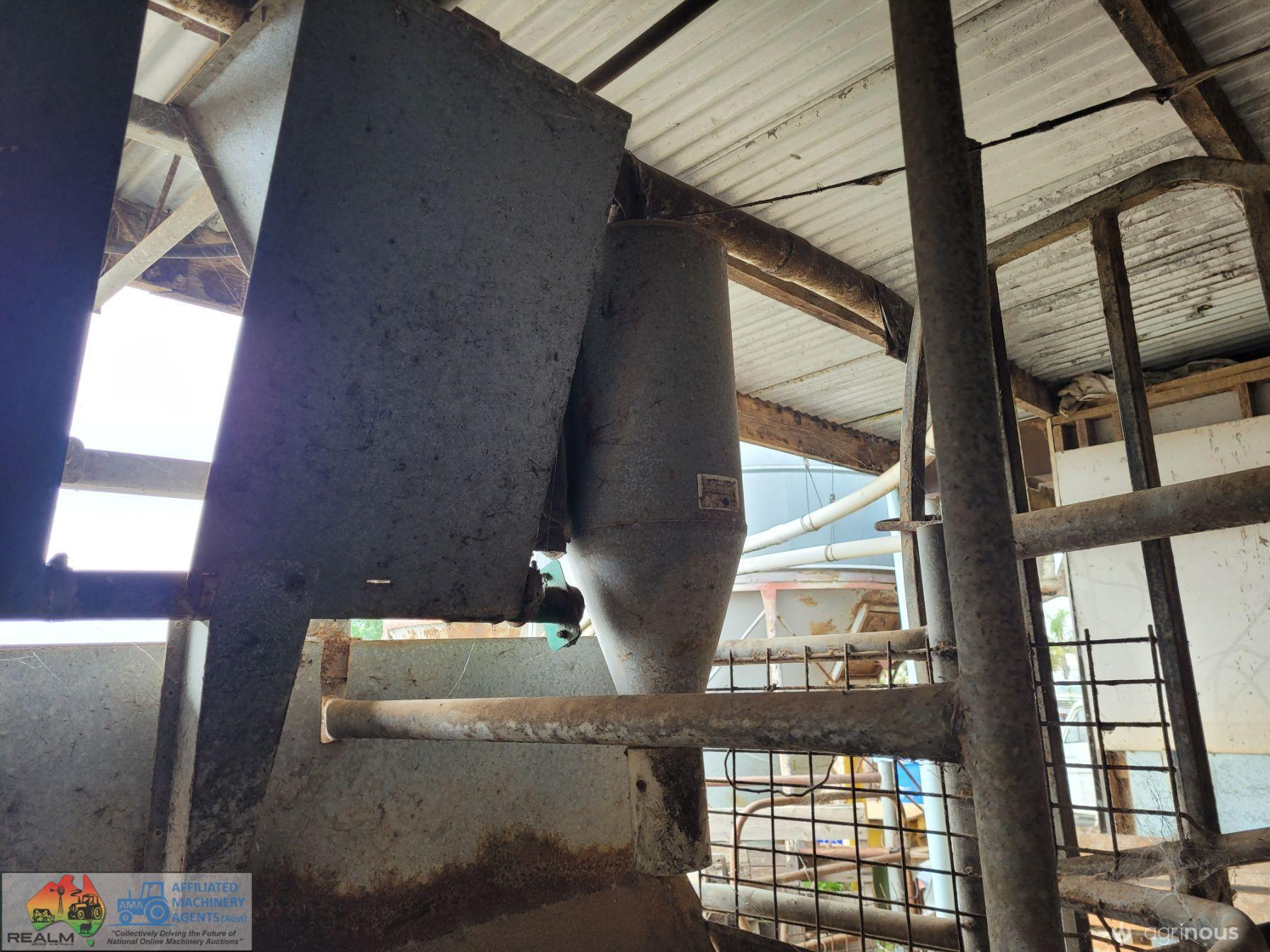 Complete 16 Aside Dairy Feed System
