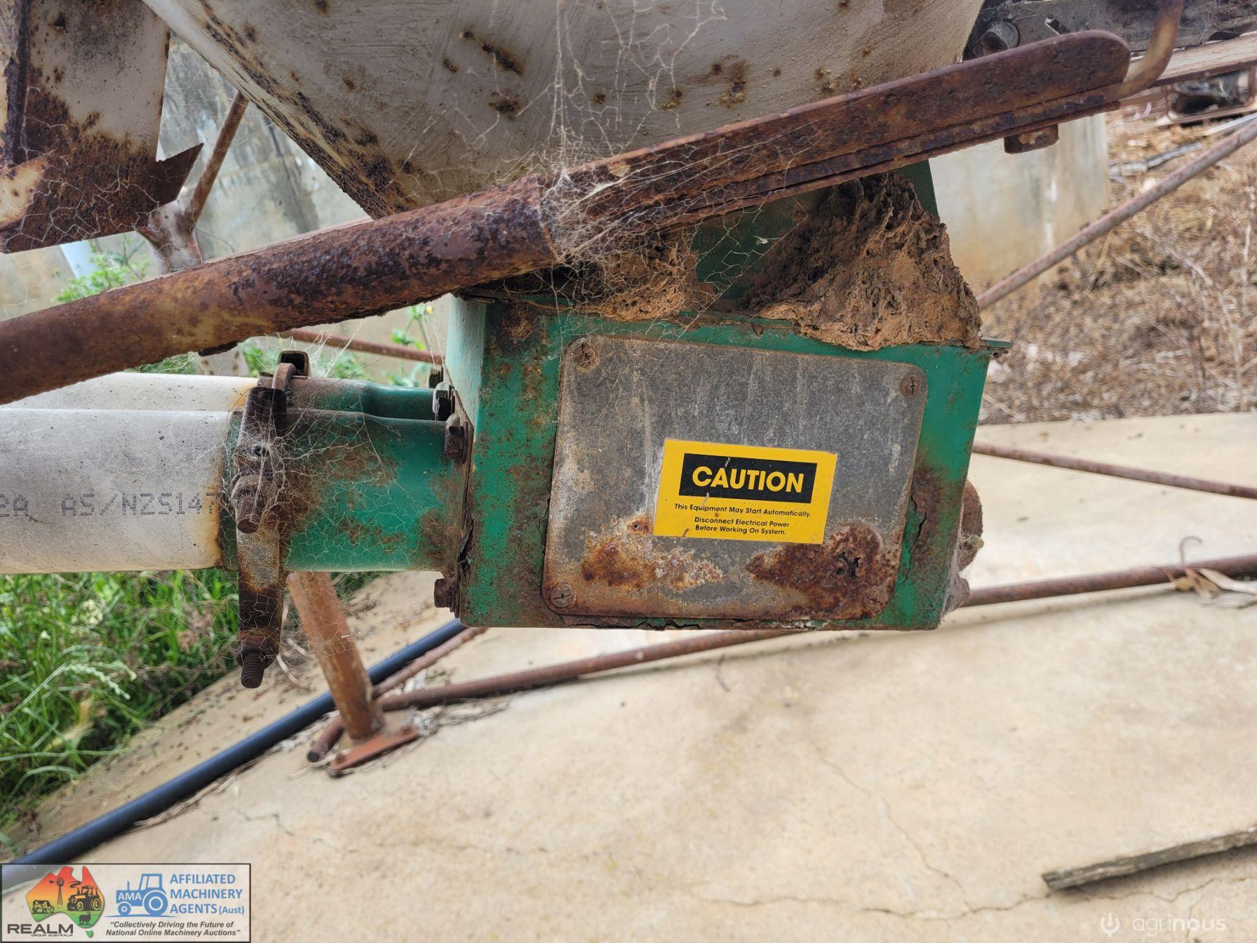 Complete 16 Aside Dairy Feed System - photo 5