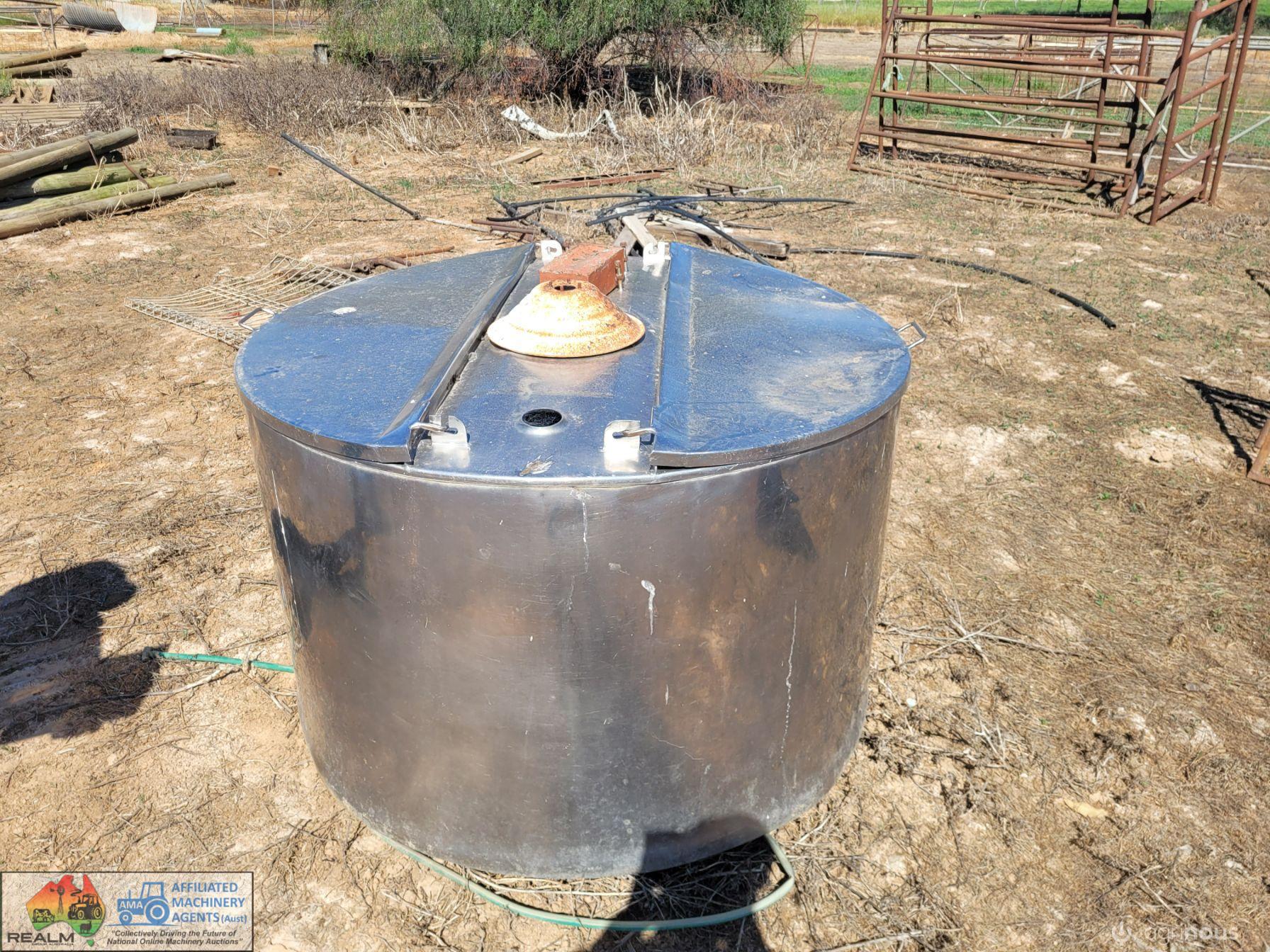 4ft Round Stainless Milk Vat 900 Ltr - photo 2