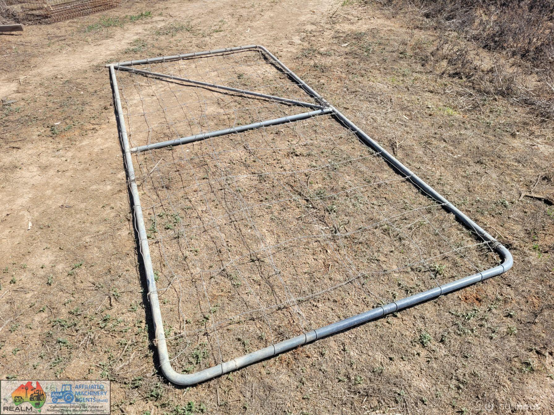 Galv Gate (12ft x 5ft4" High) - photo 3