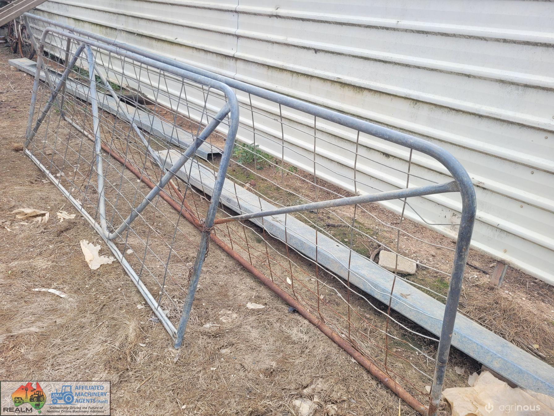 2x Weldmesh Gates (16ft & 10ft) - photo 3