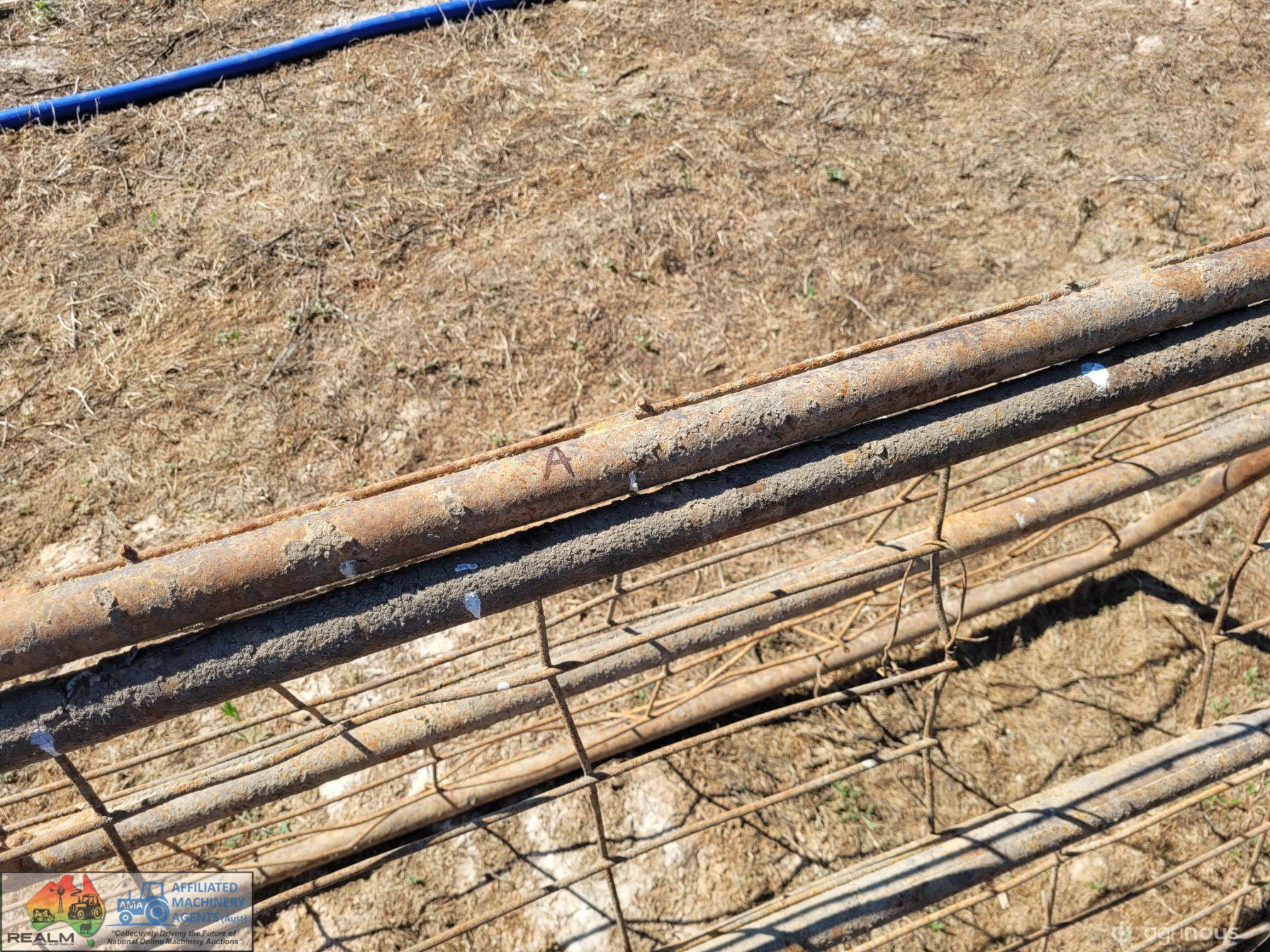 2x Weldmesh Panels "A" (2.6m x 900mm) - photo 4
