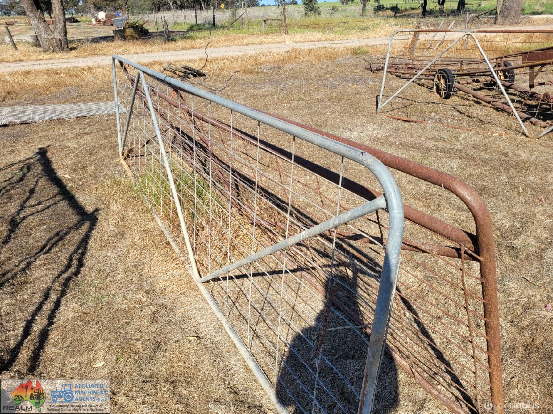 2x Weldmesh Farm Gates "K" (14ft)