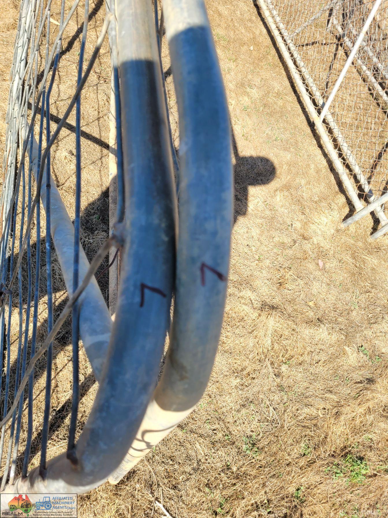 3x Weldmesh Farm Gates "L" (2x 5ft & 16ft) - photo 3