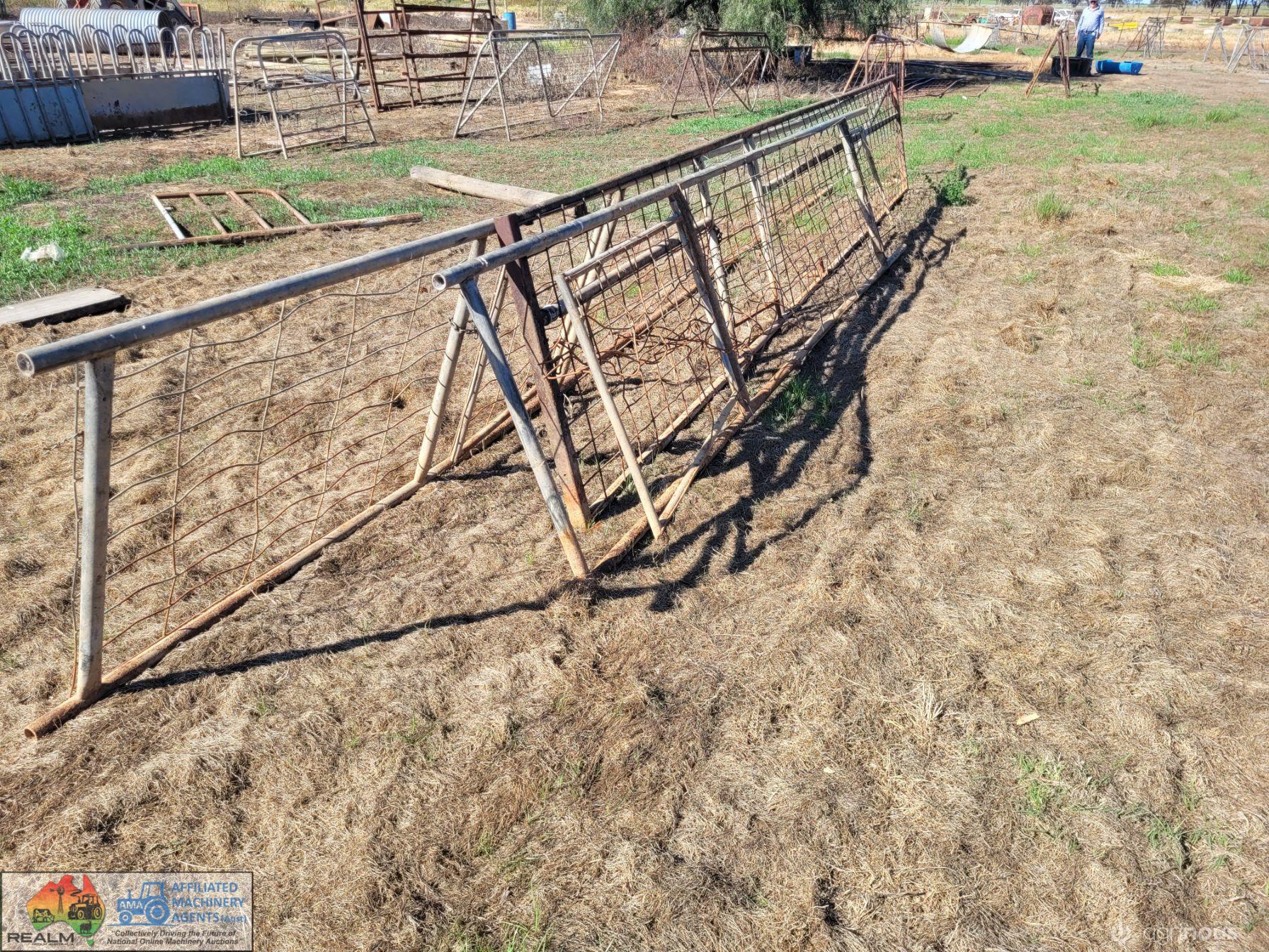 3x Weldmesh Yard Panels (5m, 6m & 8m) - photo 4