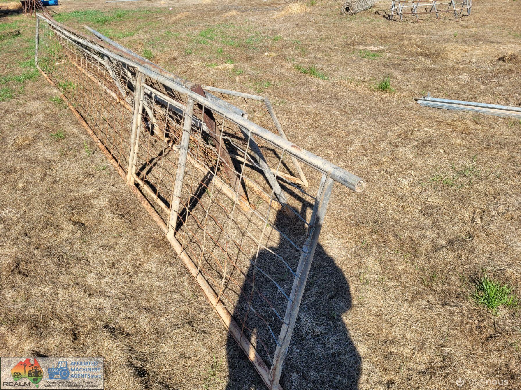 3x Weldmesh Yard Panels (5m, 6m & 8m) - photo 3