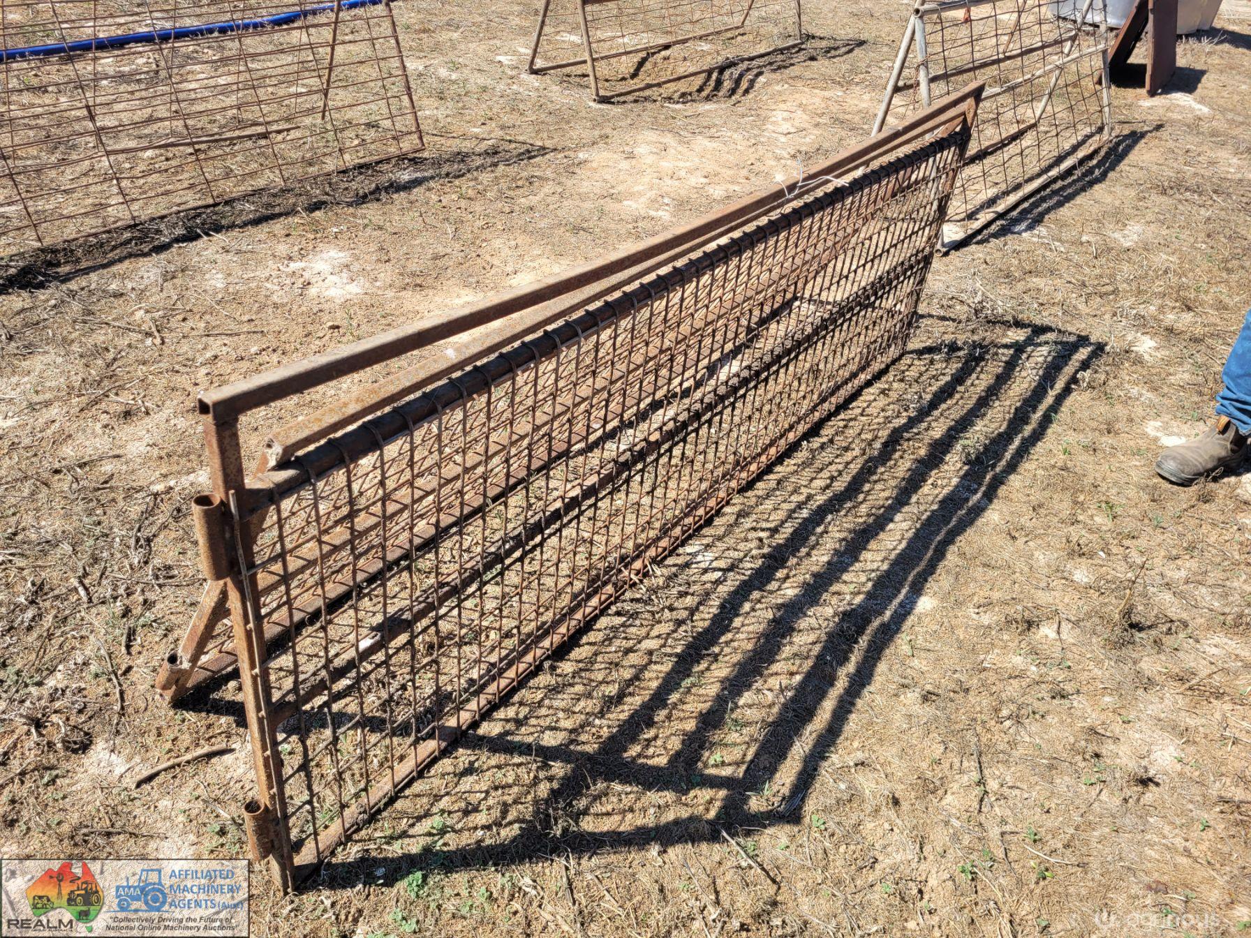 2x Weldmesh Panels "D" (2370 x 830) - photo 2