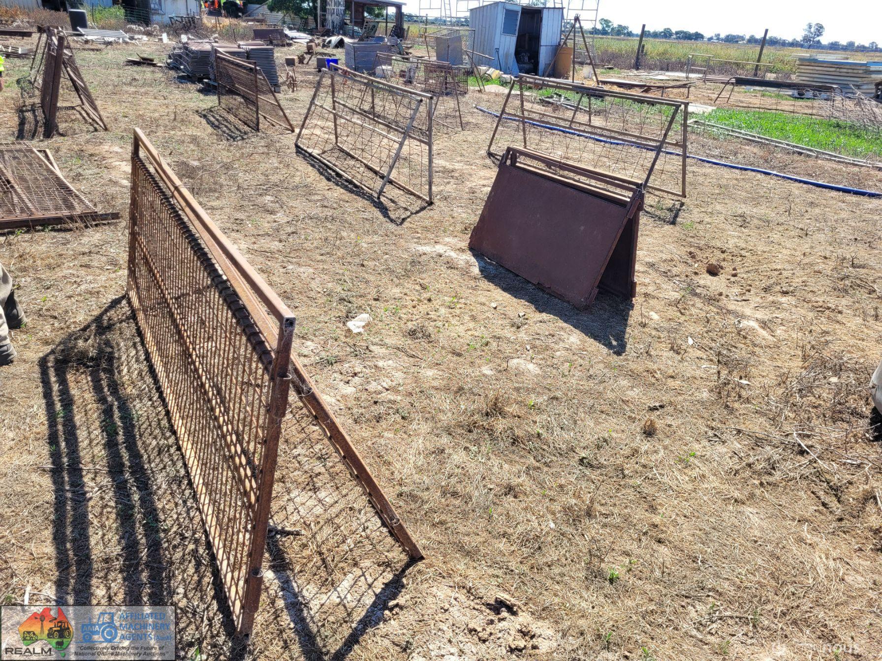 2x Weldmesh Panels "G" (2370 x 830) - photo 3