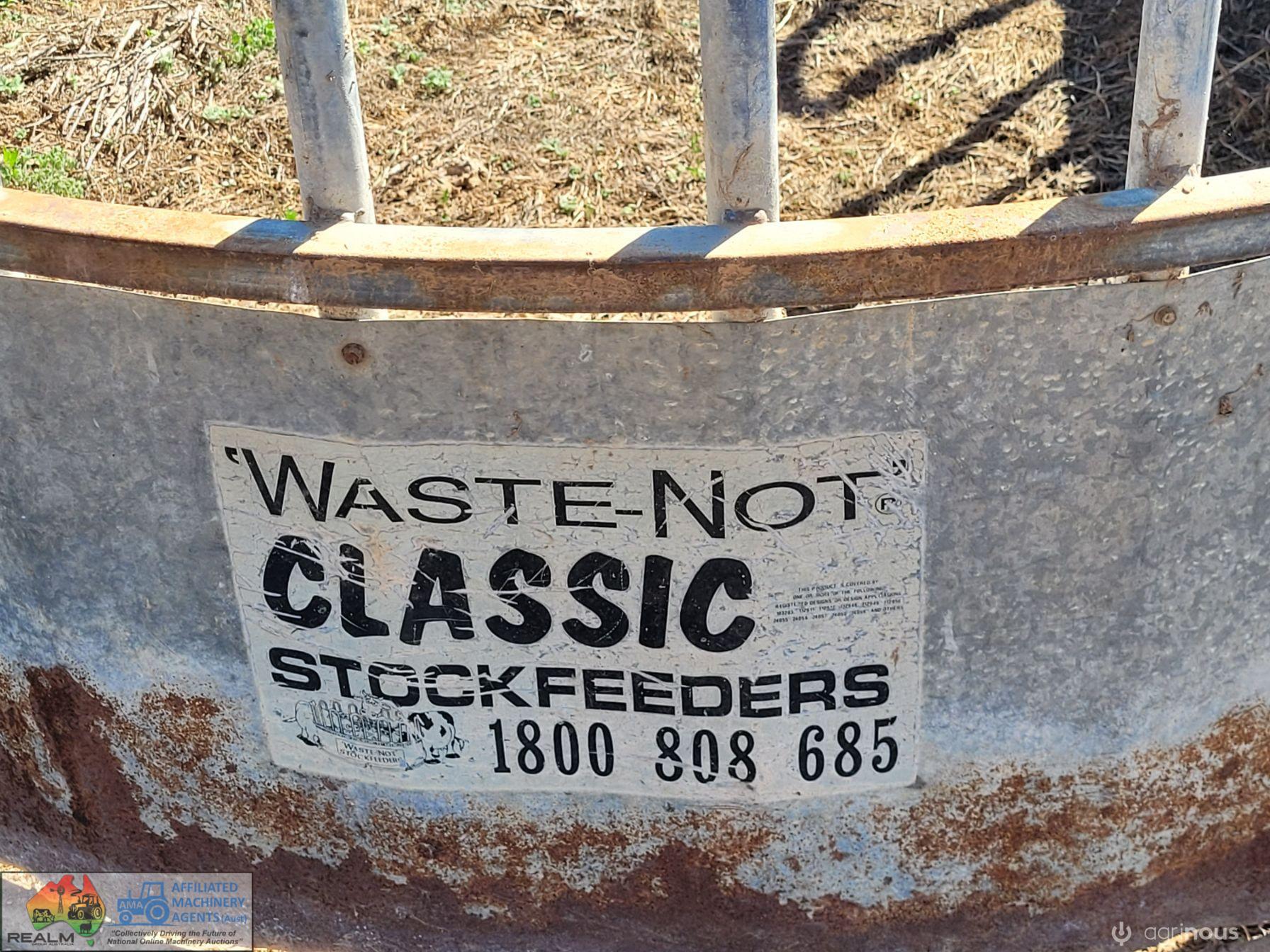 84 Station Waste-Not Hay Feeder