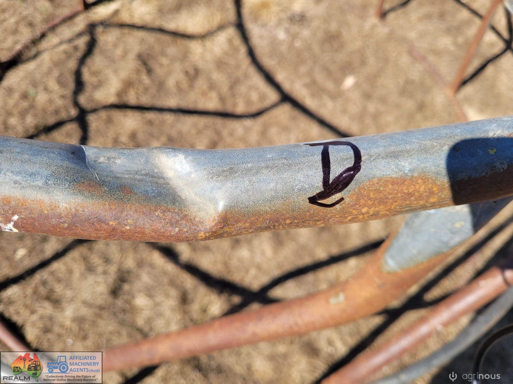 Cattle Hay Ring "D" - photo 4