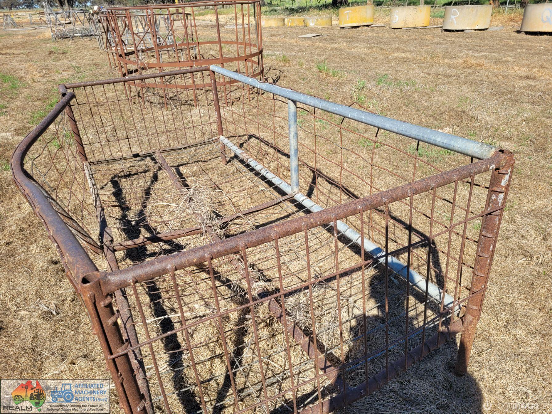 Square Hay Feeder (3'6" x 8'10") - photo 2