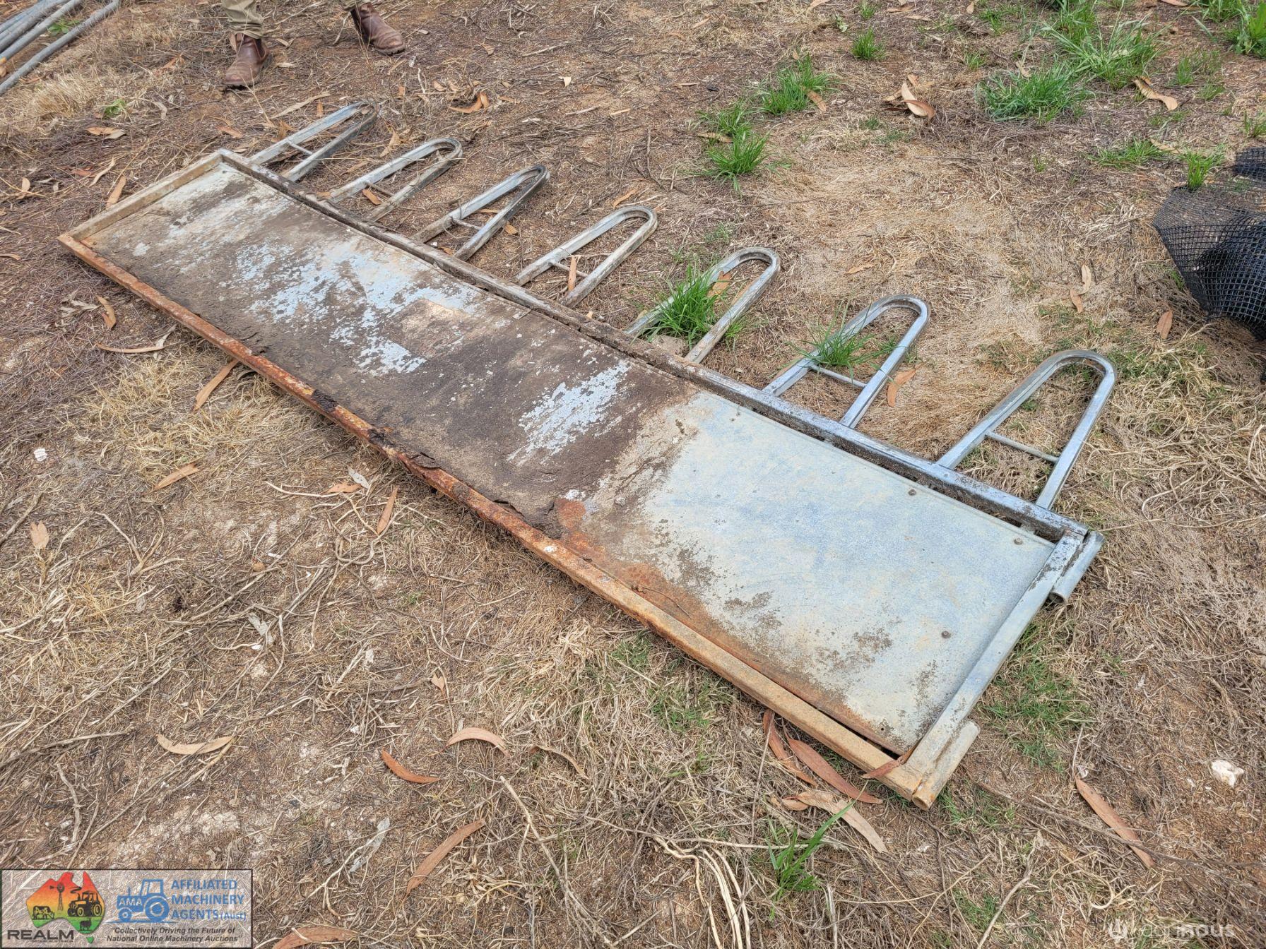 Cattle Feeder Rail - photo 4