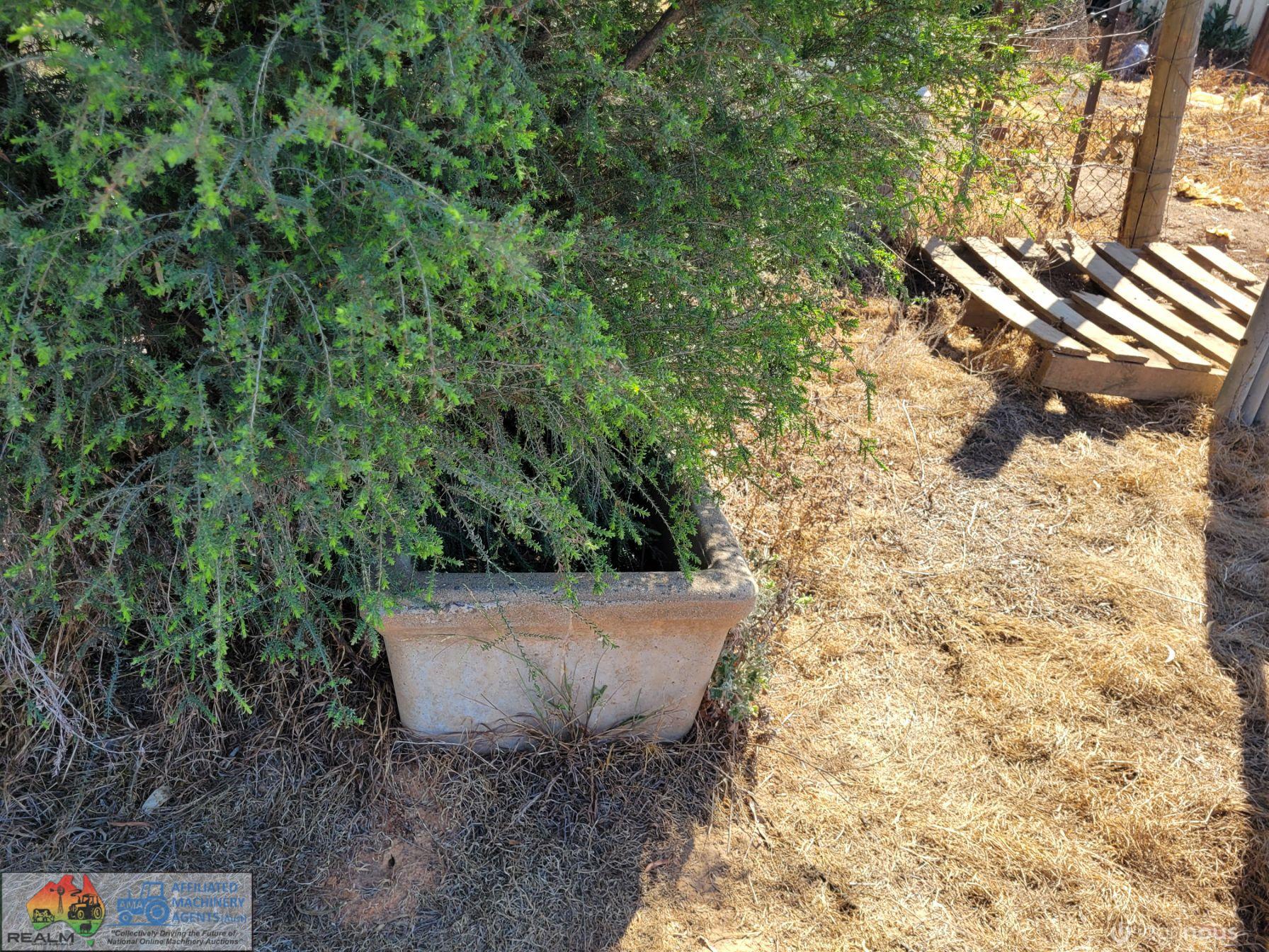 Concrete Sheep Trough with Ball Valve (550 x 1300) - photo 2