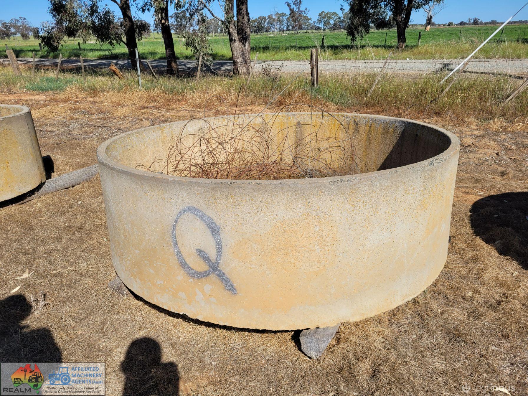 7ft Concrete Water Trough "Q" with Ball & Valve