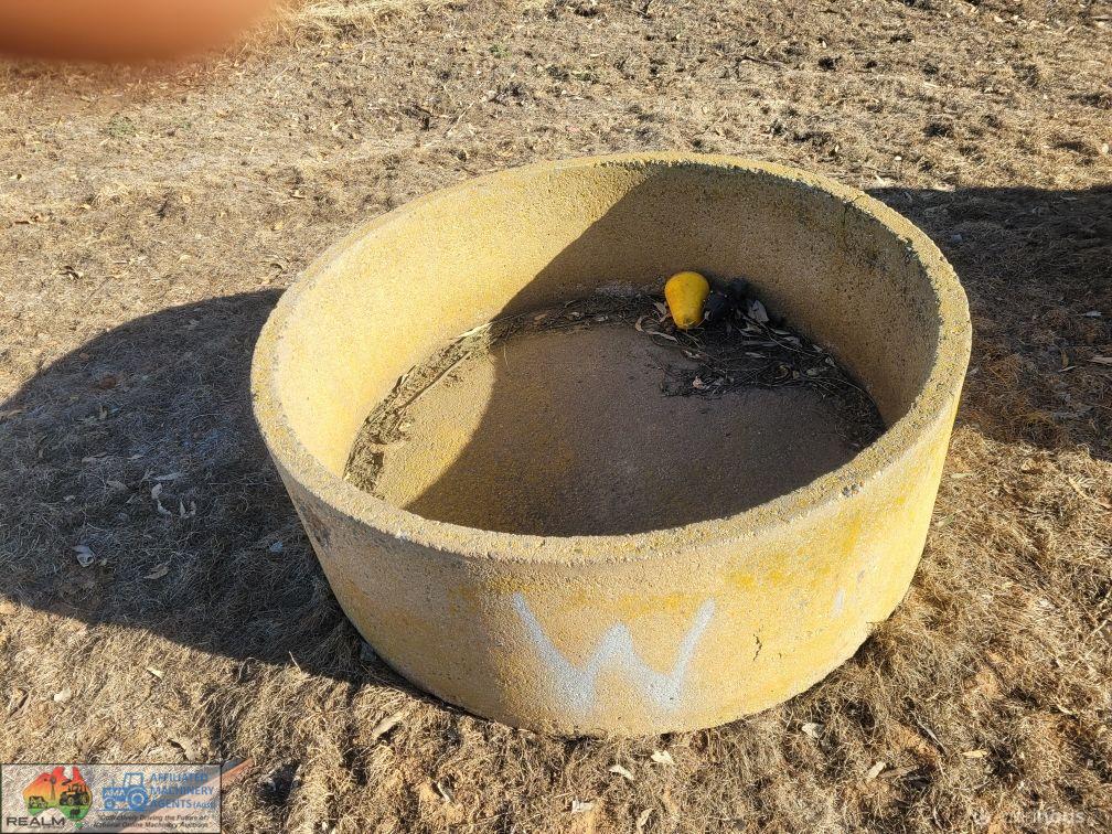 4'6" Short Water Trough "W" with Ball & Valve