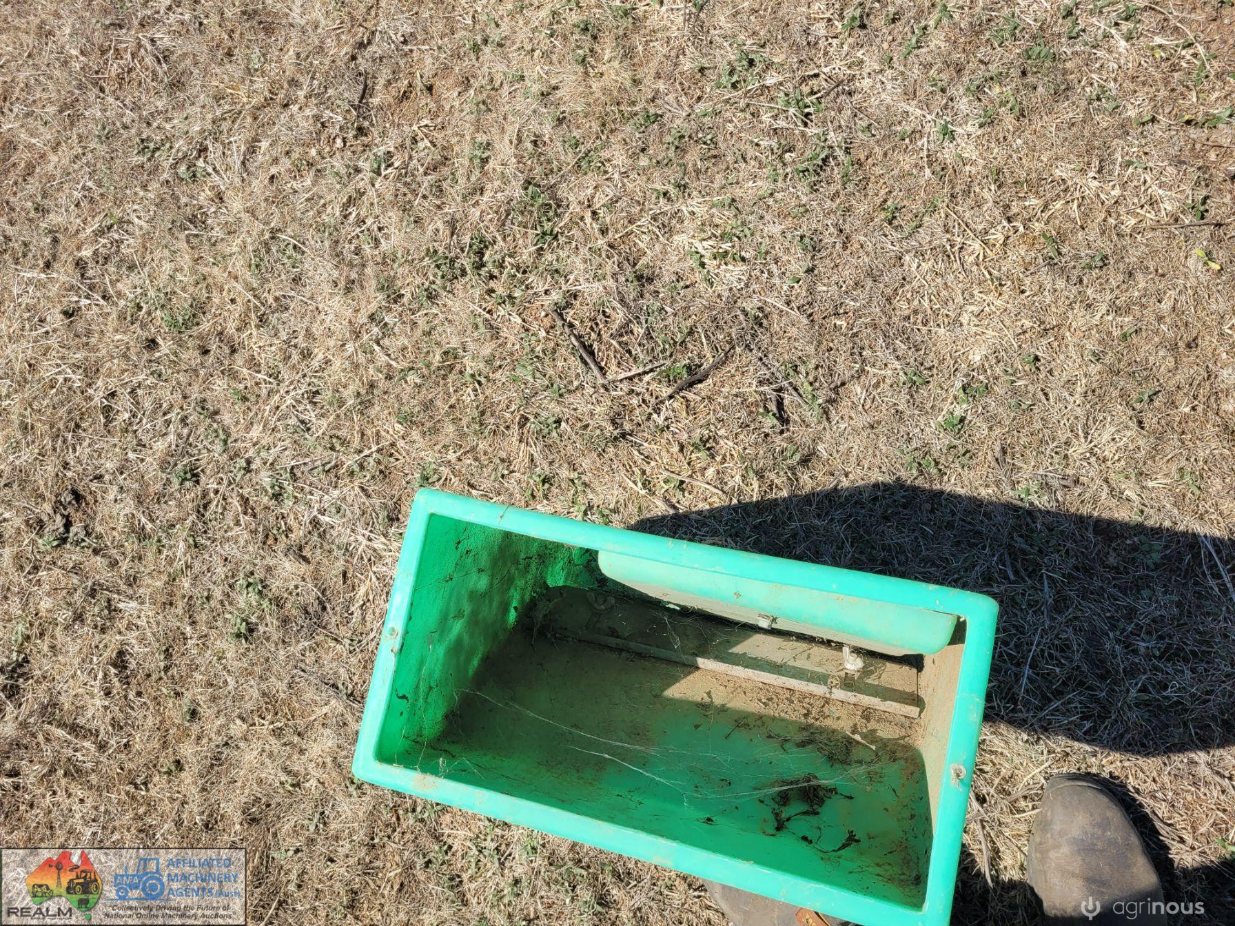 Single Polymaster Pig/Chook Grain Feeder - photo 7
