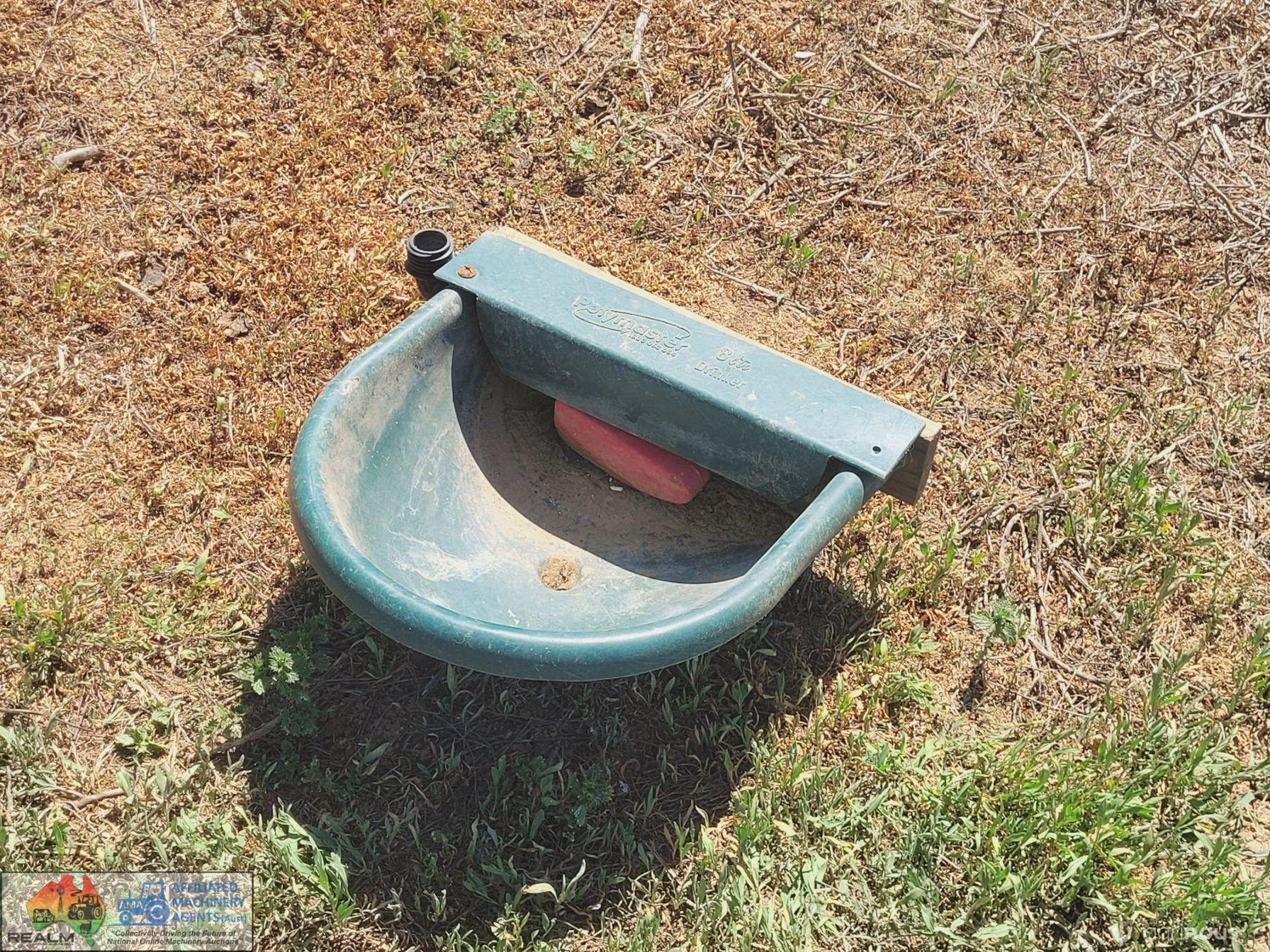 1x Polymaster Water Trough - photo 2