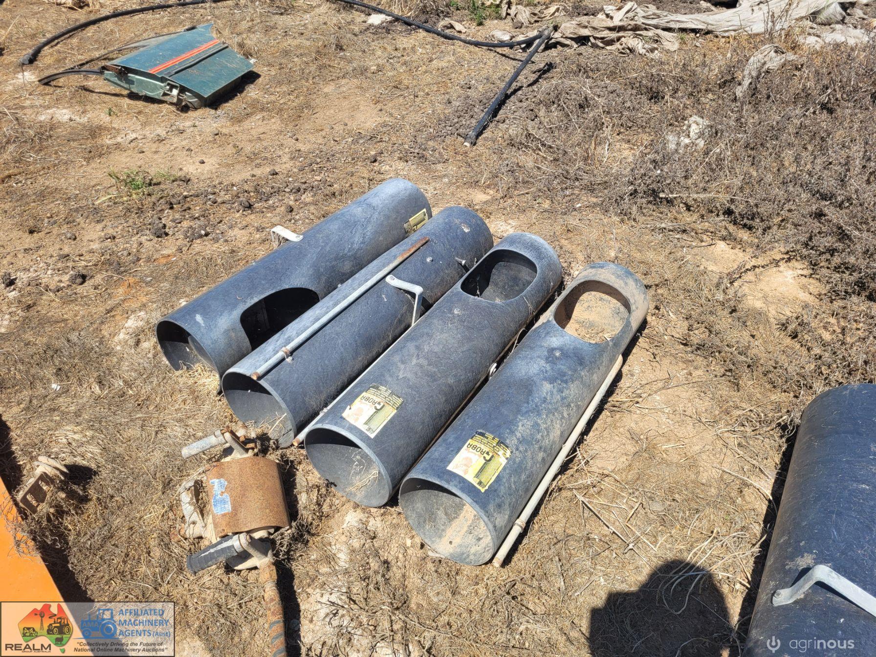 4x Groba Wet & Dry Livestock (Pig) Feeders - small