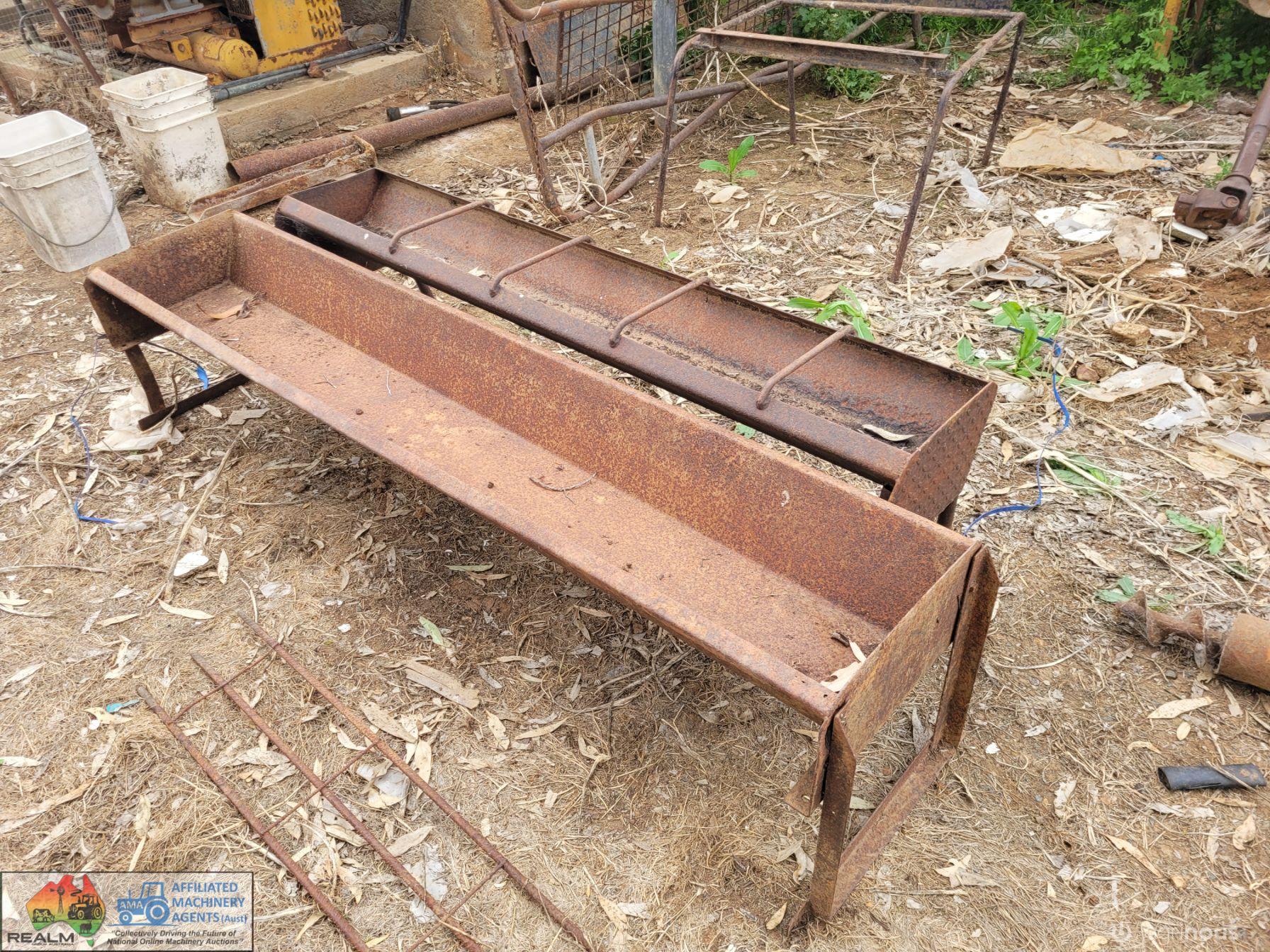 2x H/duty Steel Pig/Calf Feed Troughs - photo 5