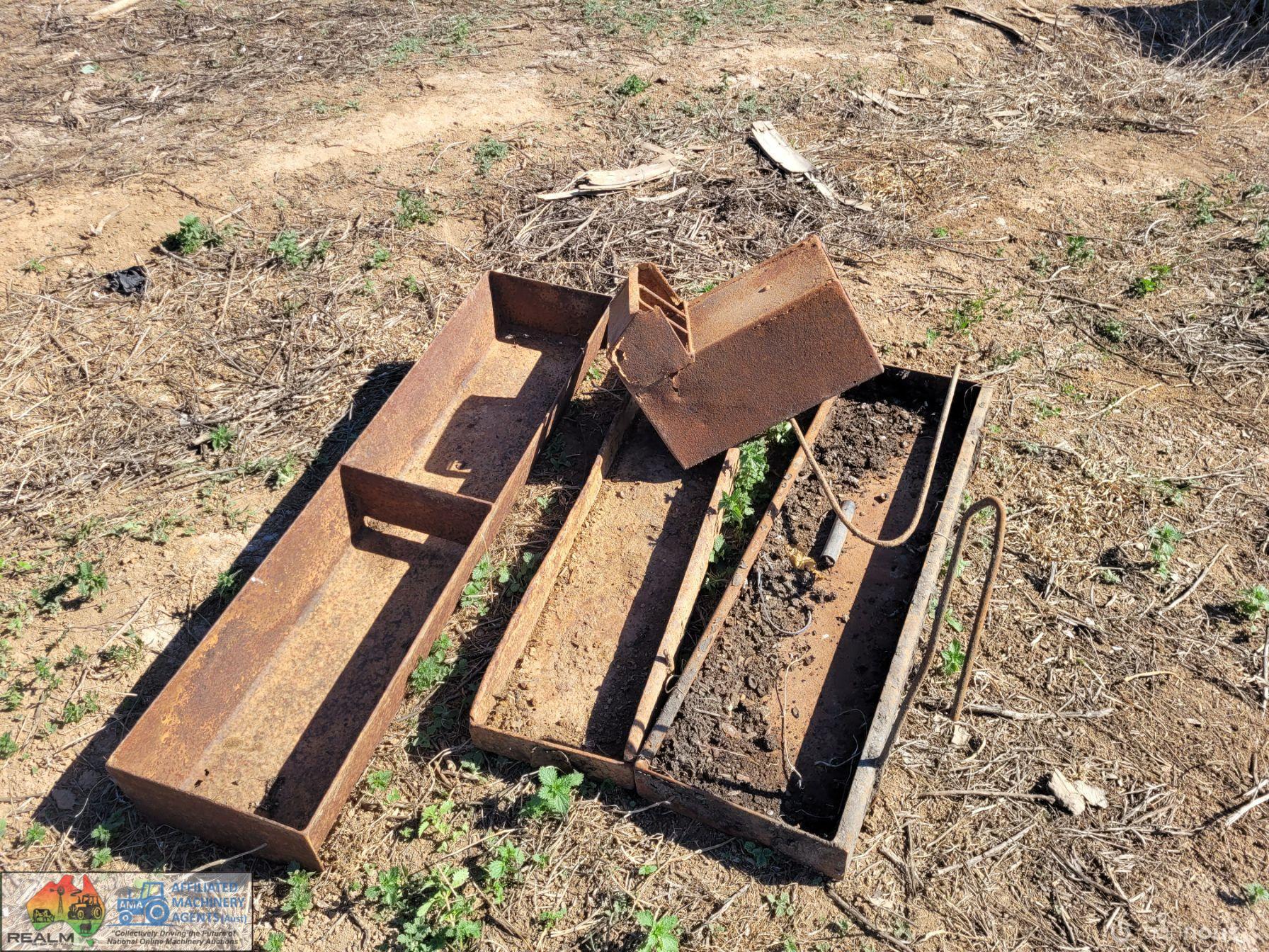 4x Steel Feeder Troughs
