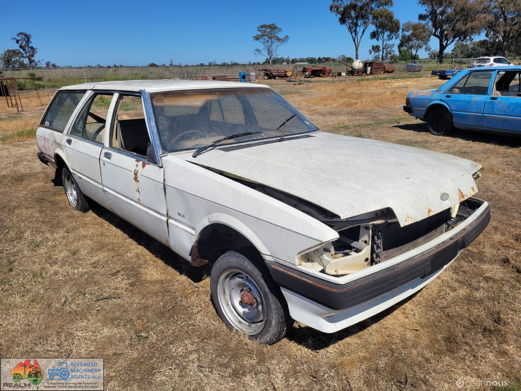 1982 White XE Falcon Wagon (Parts)
