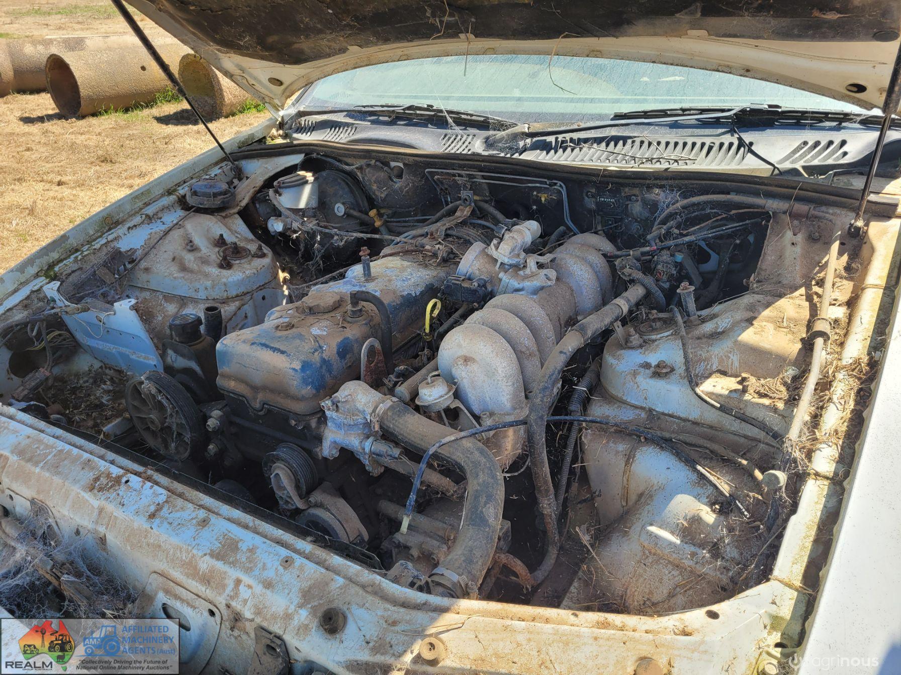 1985 White JD Camira (Parts) - photo 5