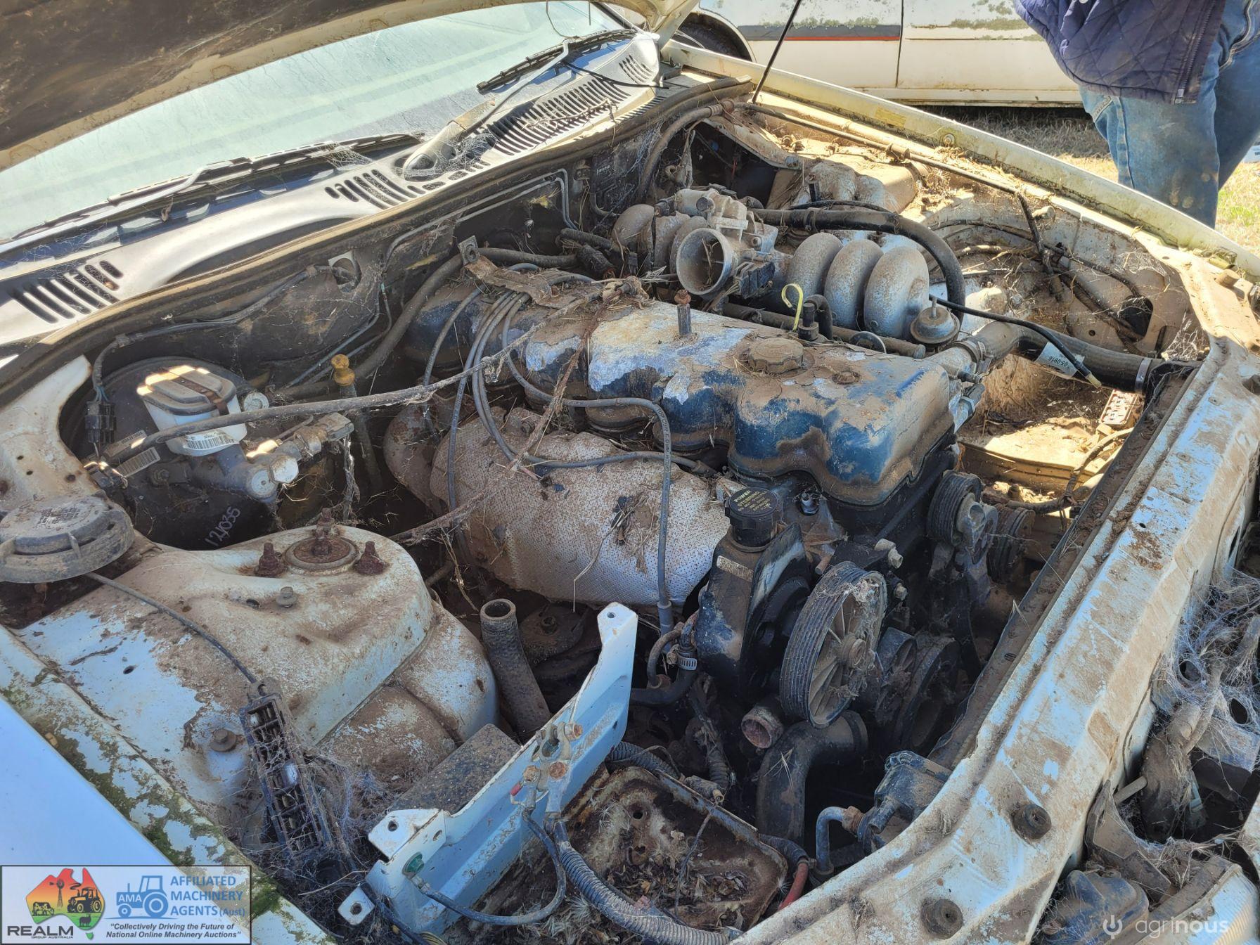 1985 White JD Camira (Parts) - photo 6