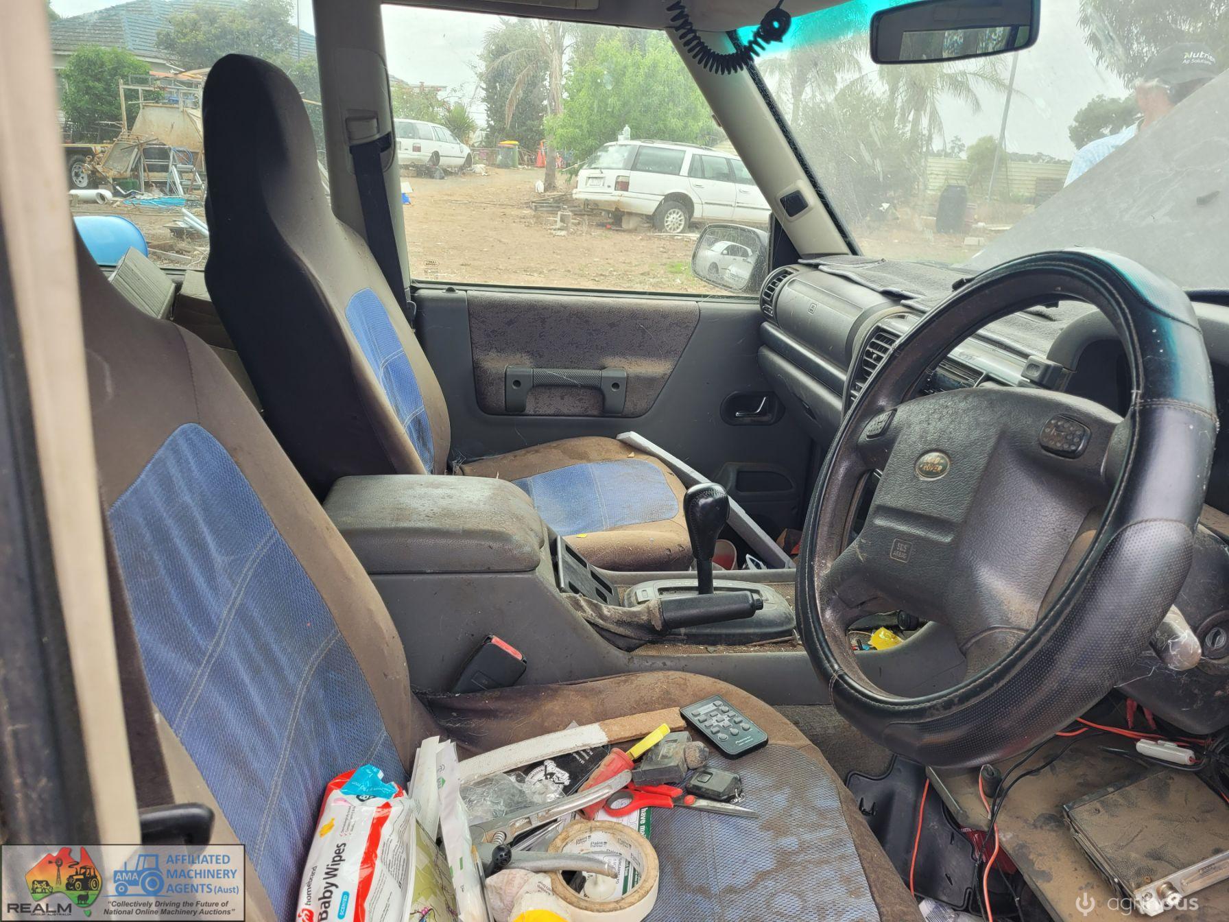 2002 Land Rover Discovery 2 - photo 7
