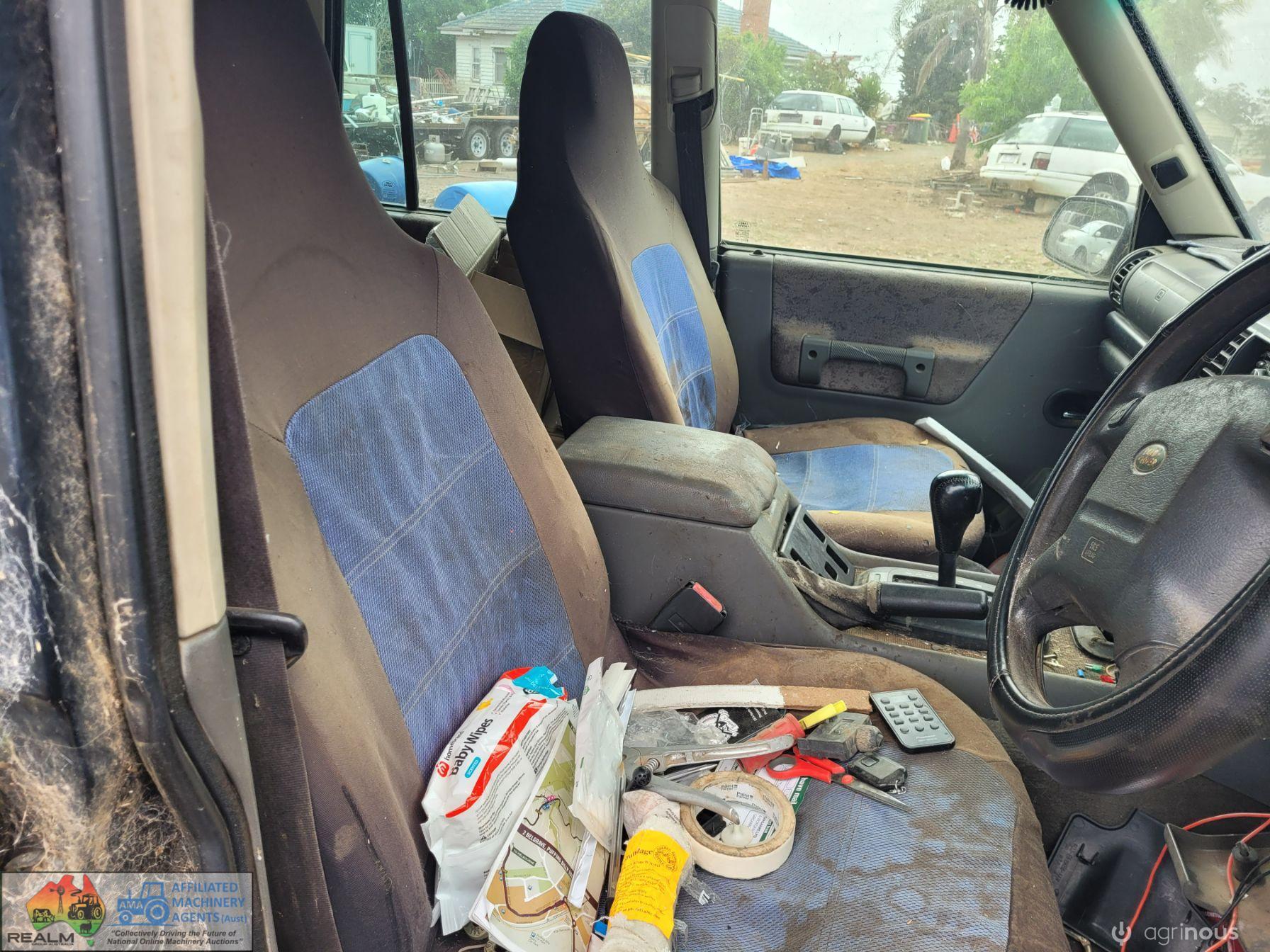 2002 Land Rover Discovery 2 - photo 8