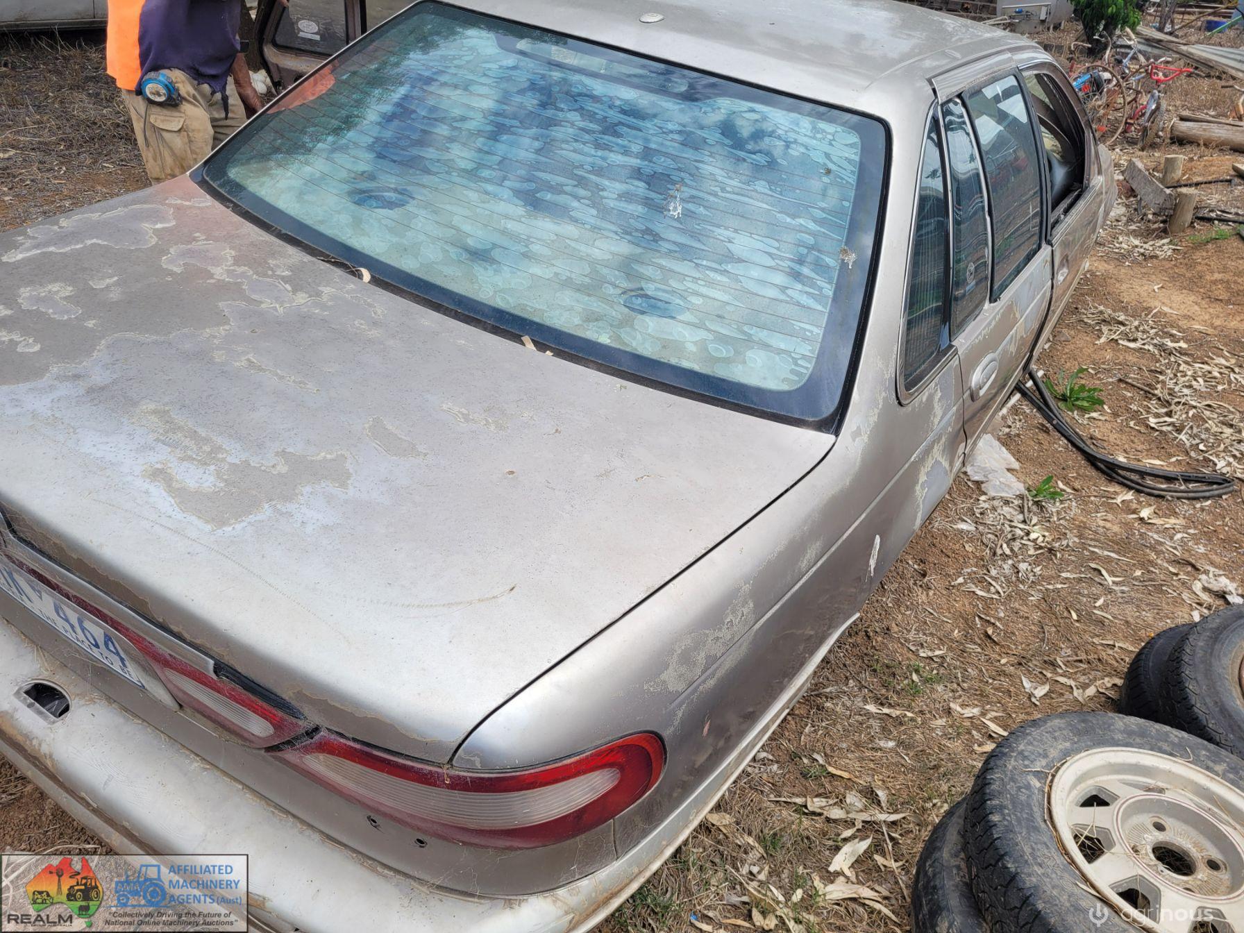 1995 NF Fairlane Ghia (Silver) - photo 5