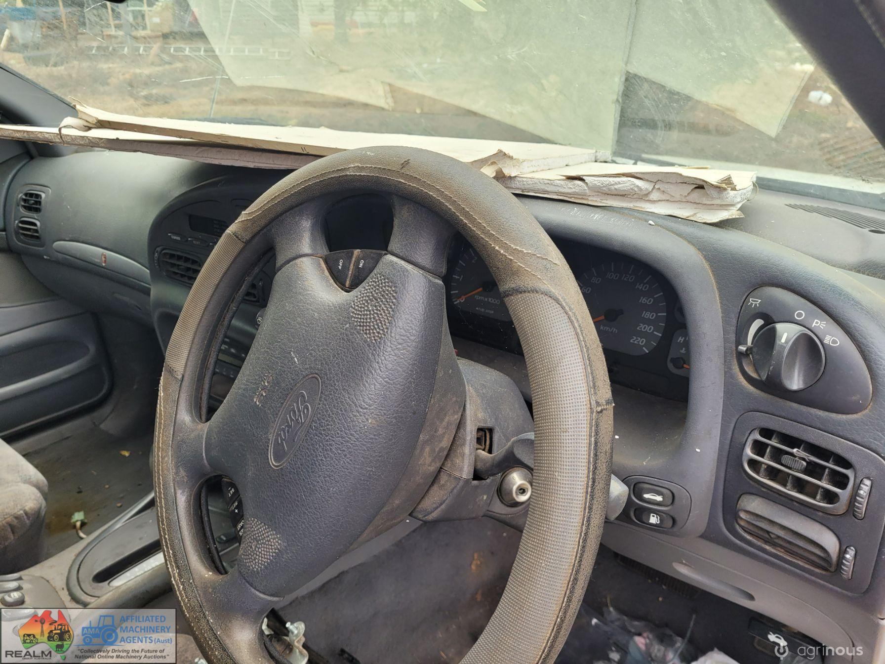 1998 EL Falcon Wagon (White) - photo 6