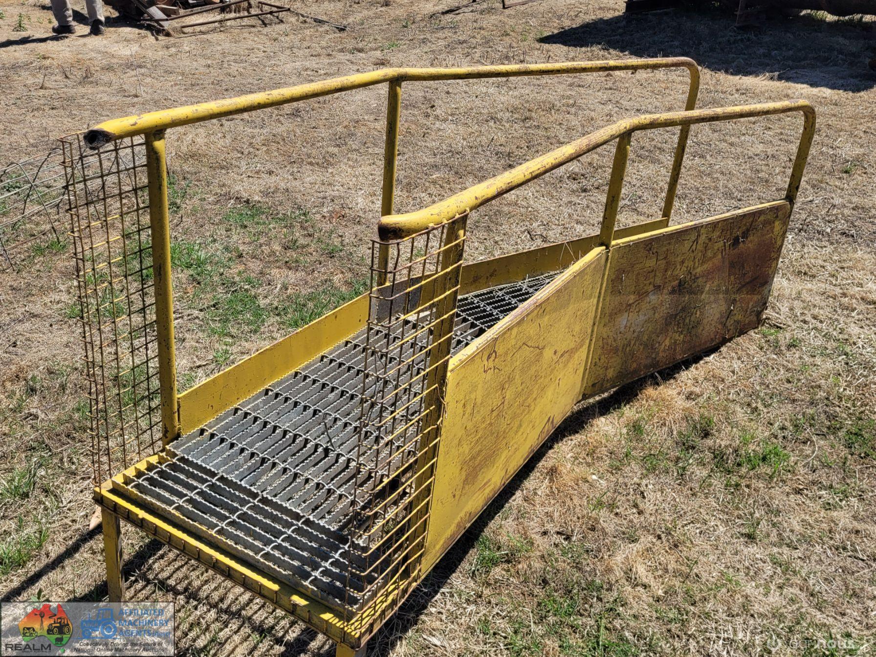 Walkway Gantry
