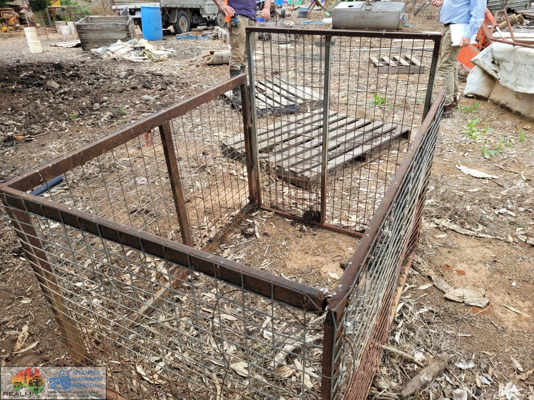 Calf/Sheep Crate (1140 x 1500) - photo 3