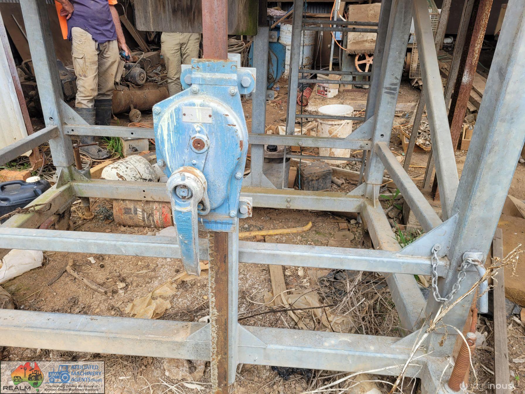 Galv. Steel Adjustable Platform - photo 7