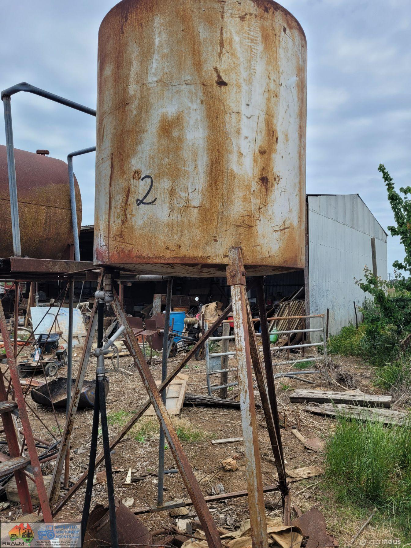 1,250 Ltr O/Head Fuel Bowser (No.2)